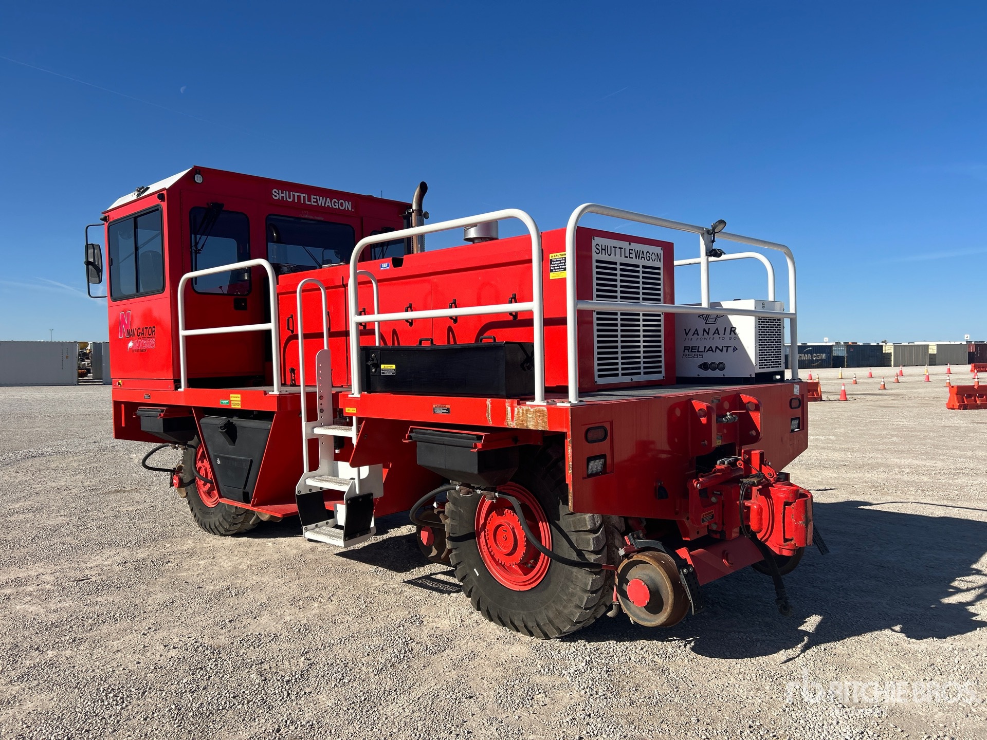 General Appearance with Imagen: esquina trasera izquierda