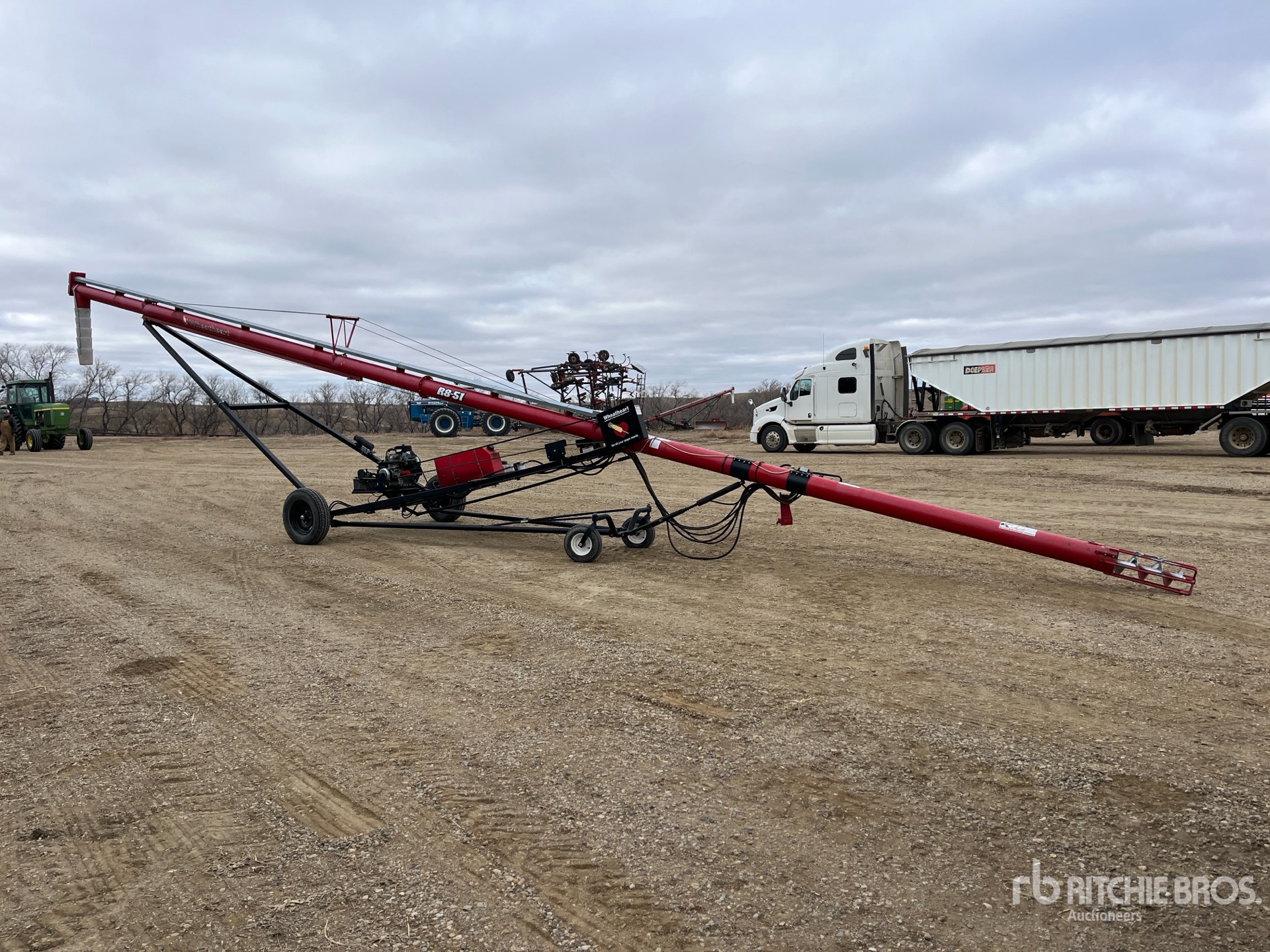 General Appearance with Foto, angolo anteriore destro