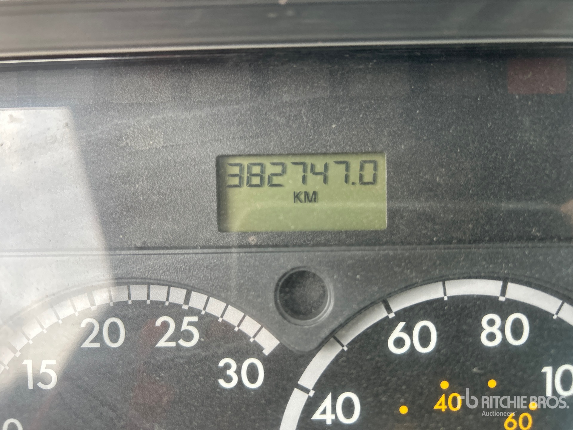 General Appearance with Hour Meter / Odometer