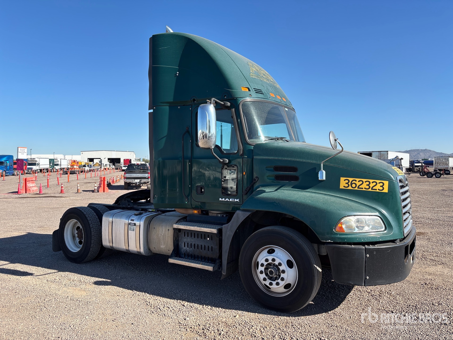 General Appearance with Zdjęcie, prawy górny róg