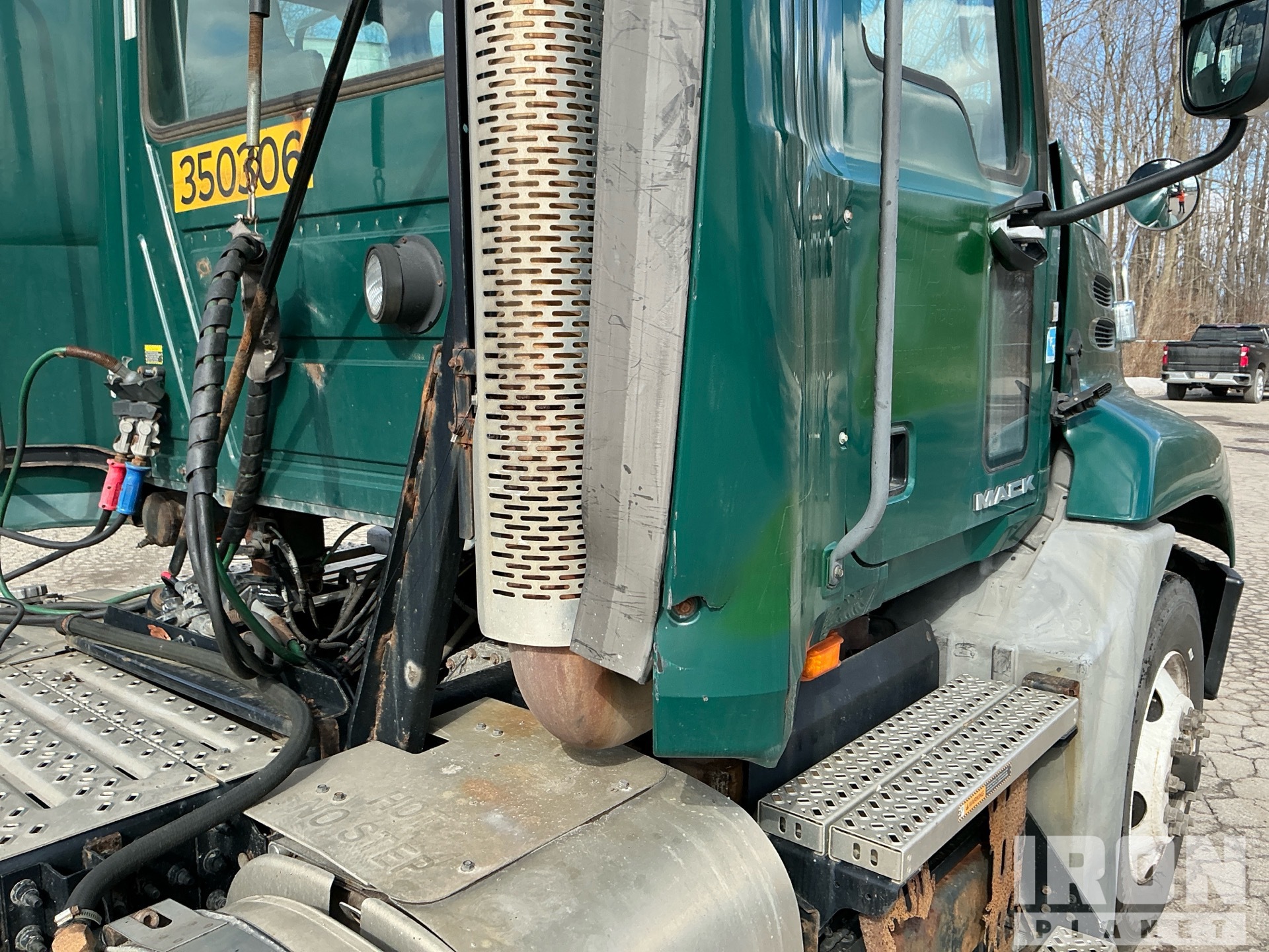 2016 Mack CXU612