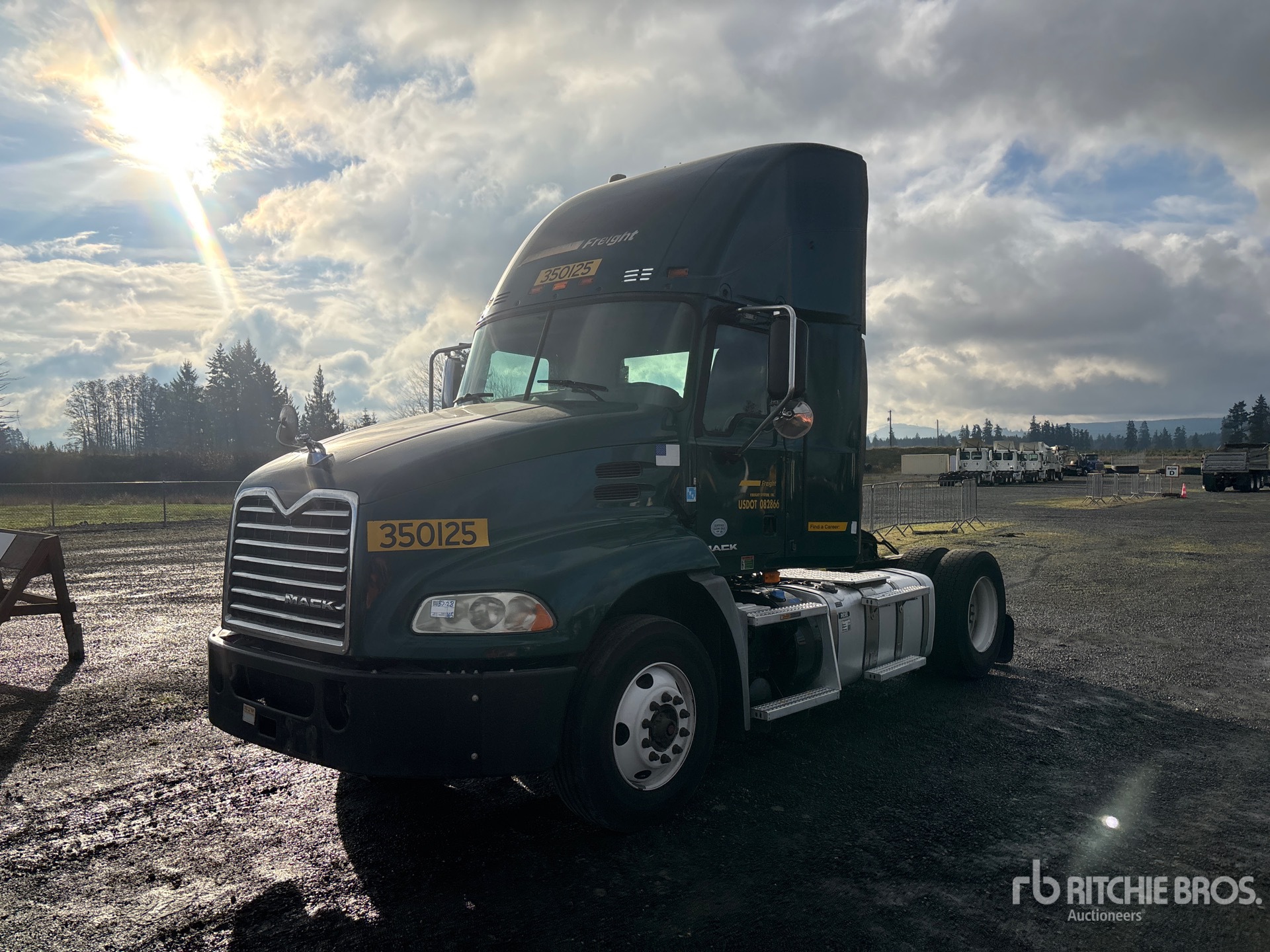 General Appearance with Picture, Left Front Corner