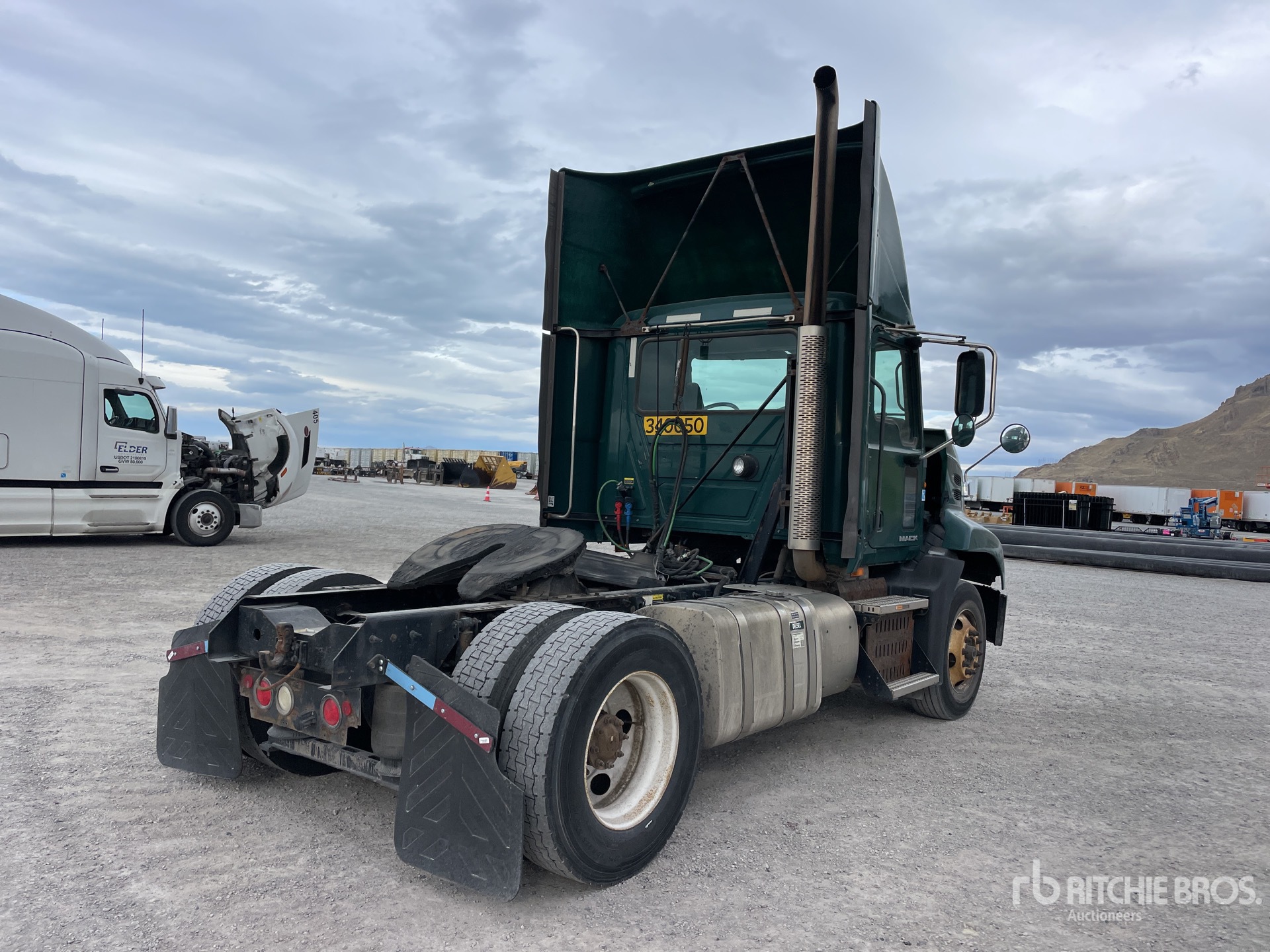 General Appearance with Imagen: esquina trasera derecha