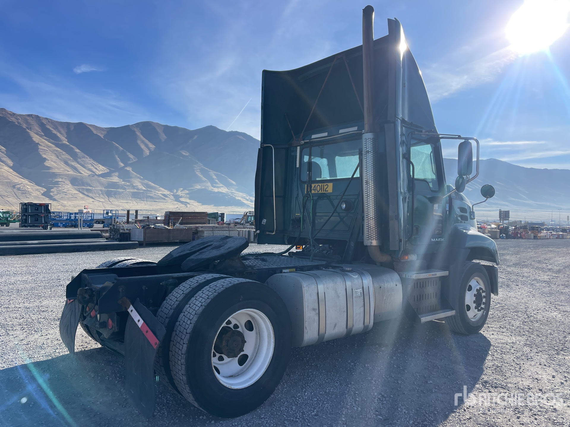 General Appearance with Bild, Ecke hinten rechts