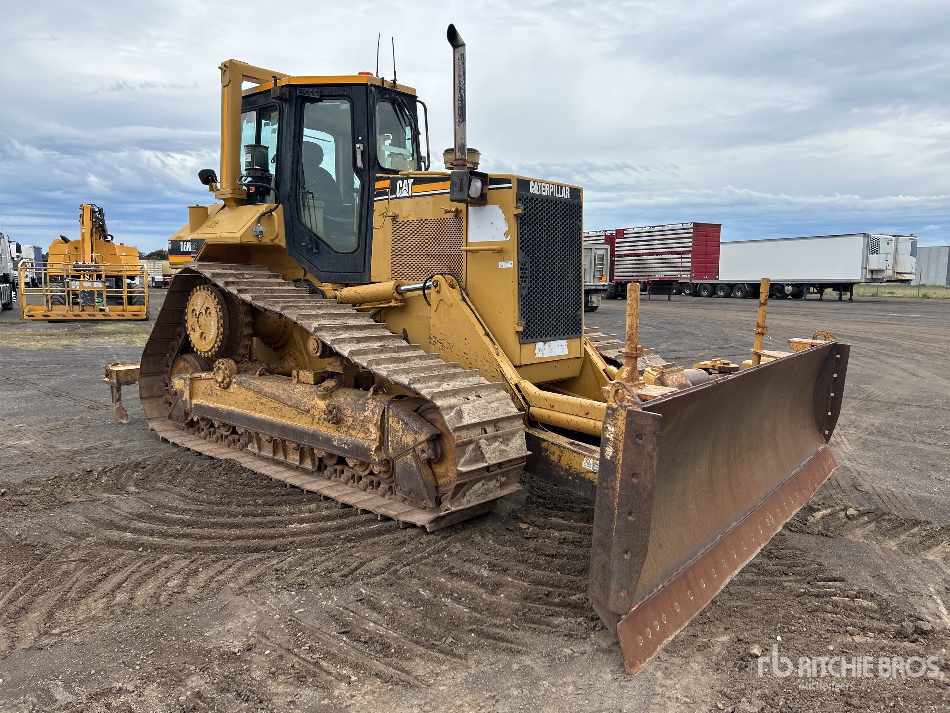 General Appearance with Imagen: esquina delantera derecha