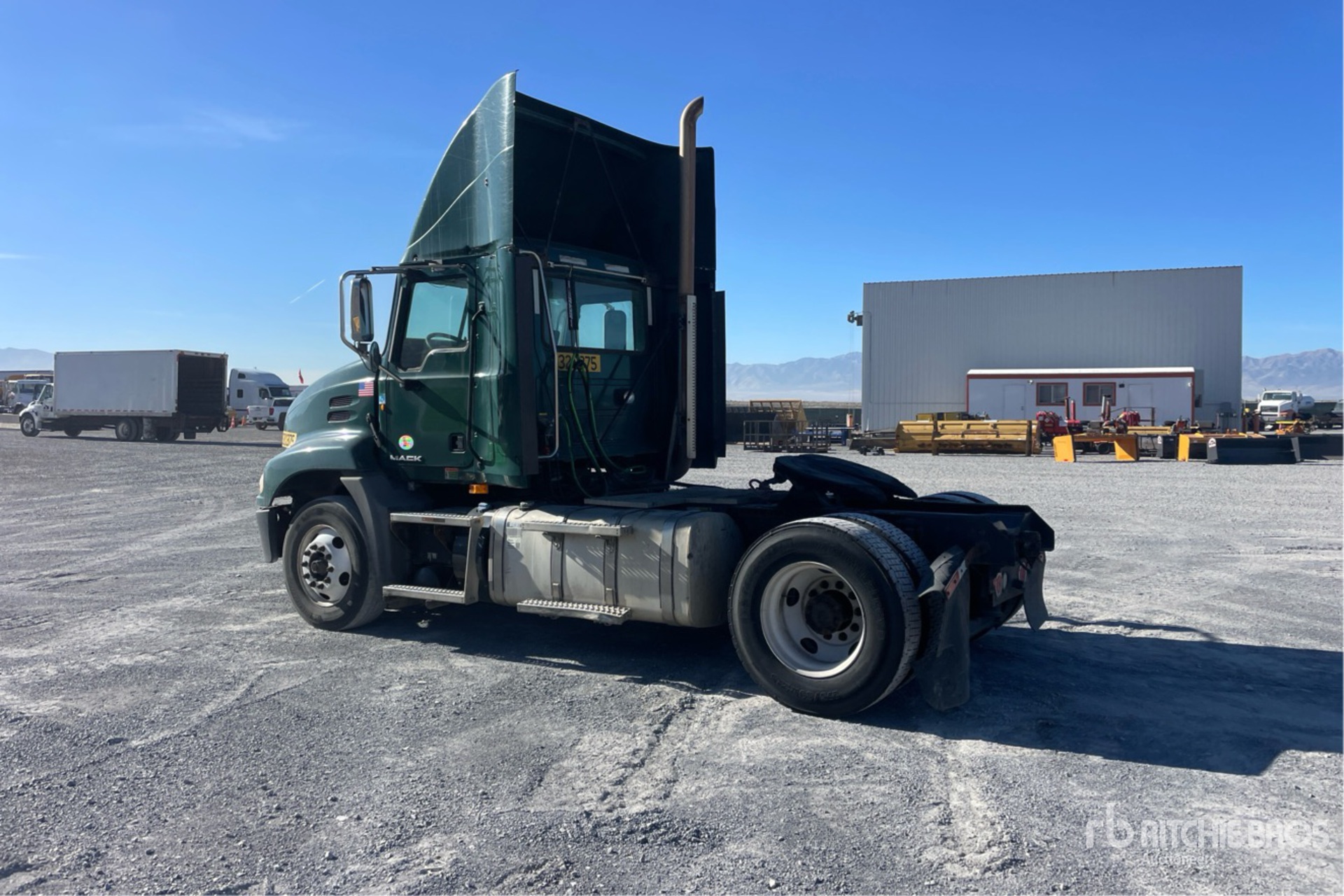 General Appearance with Zdjęcie, lewy dolny róg