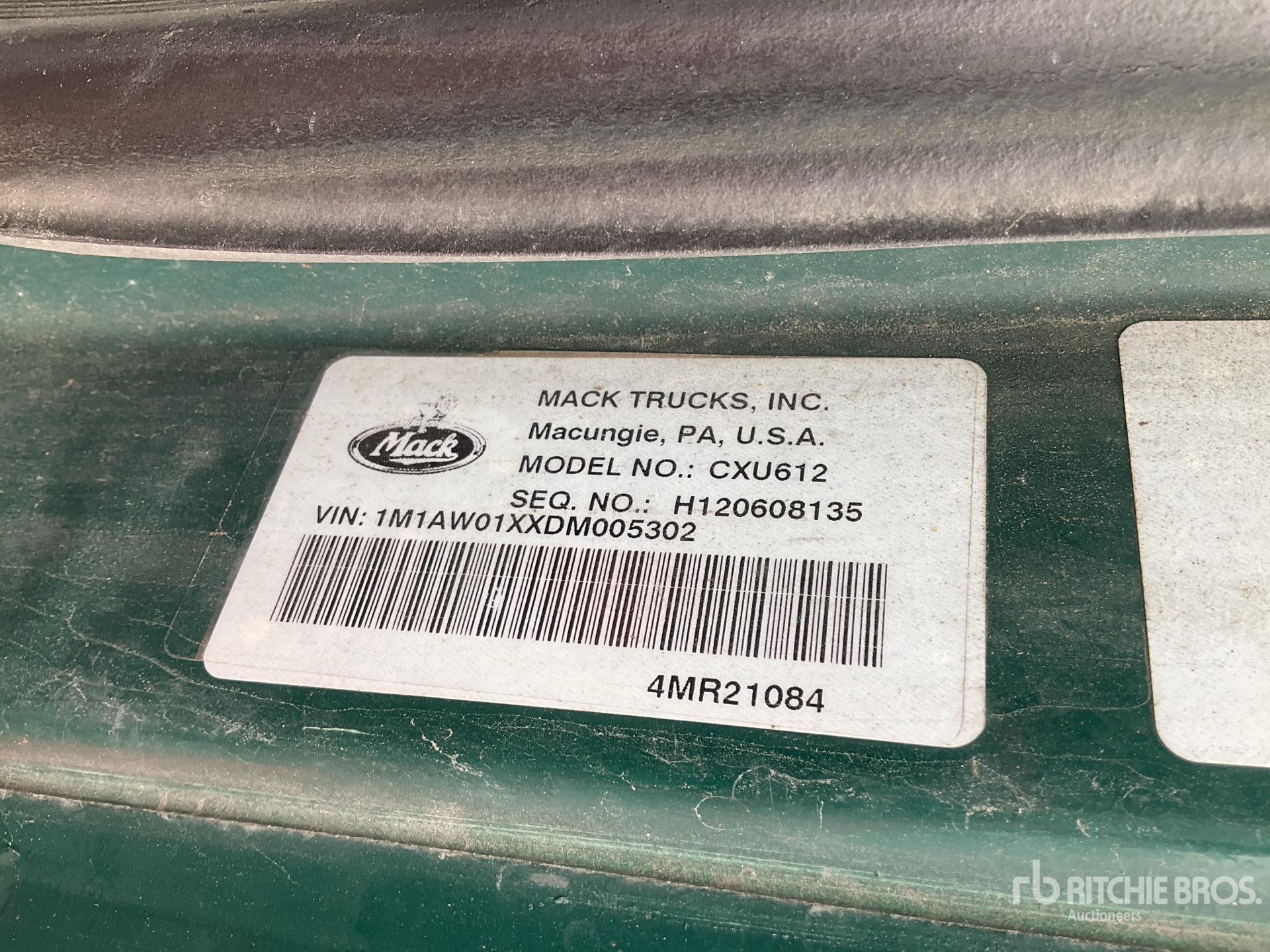 General Appearance with Seriennummer / FIN