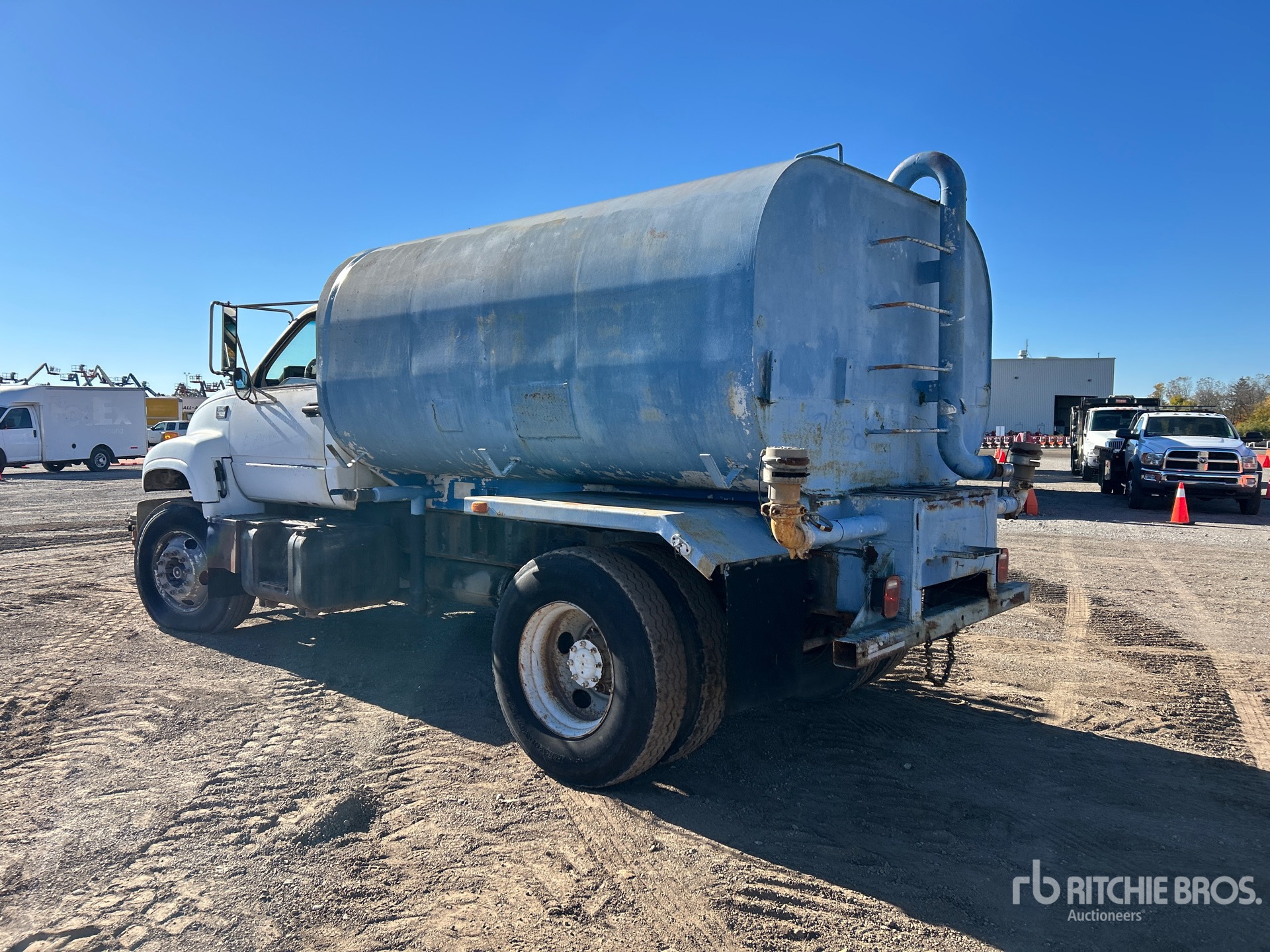 General Appearance with Picture, Left Rear Corner