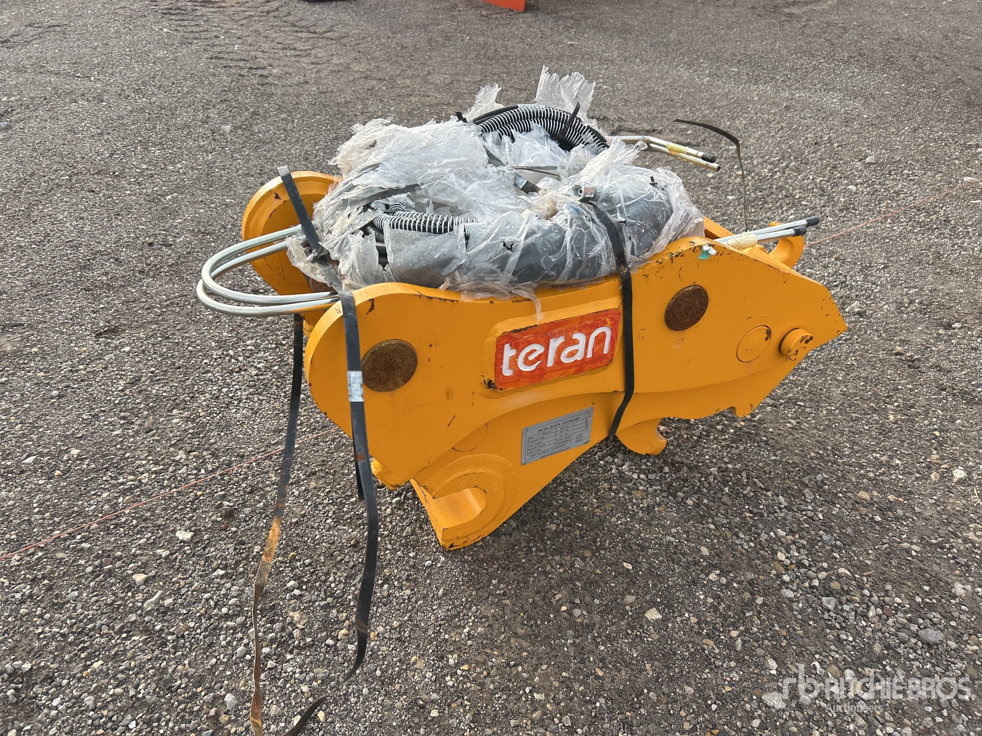 General Appearance with Imagen: esquina trasera derecha