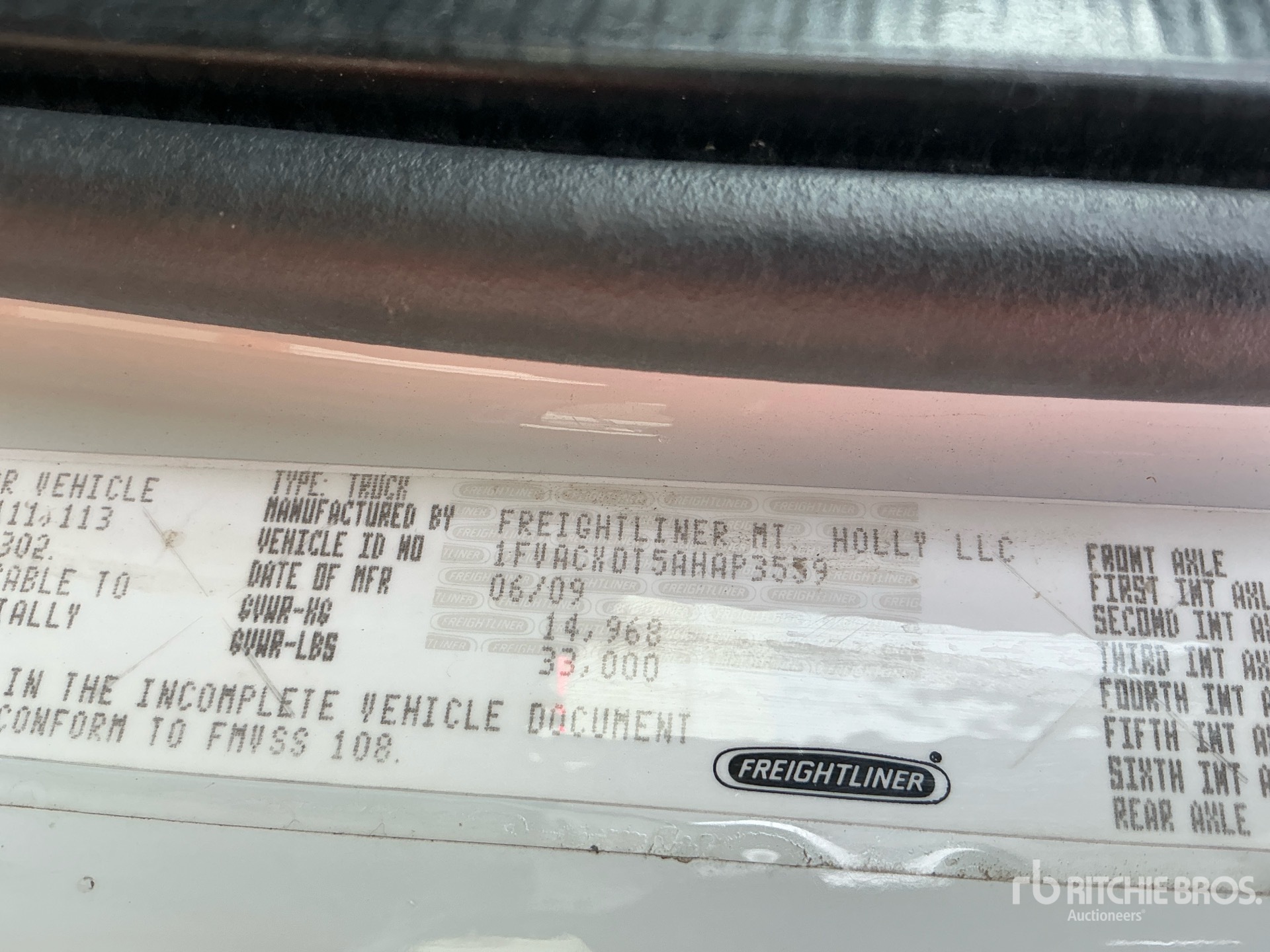 General Appearance with Numéro de série/Numéro d'identification du véhicule automobile