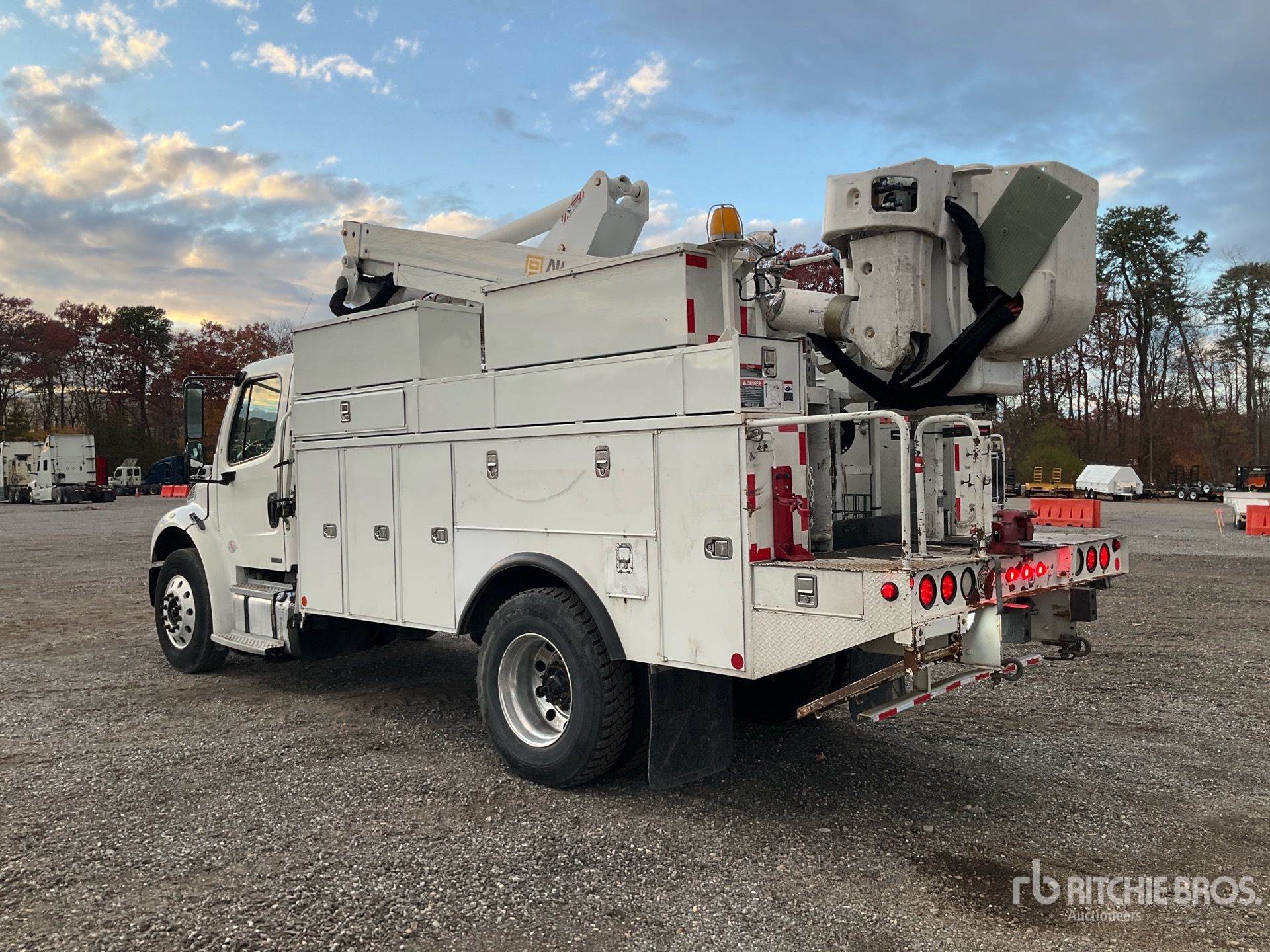 General Appearance with Zdjęcie, lewy dolny róg