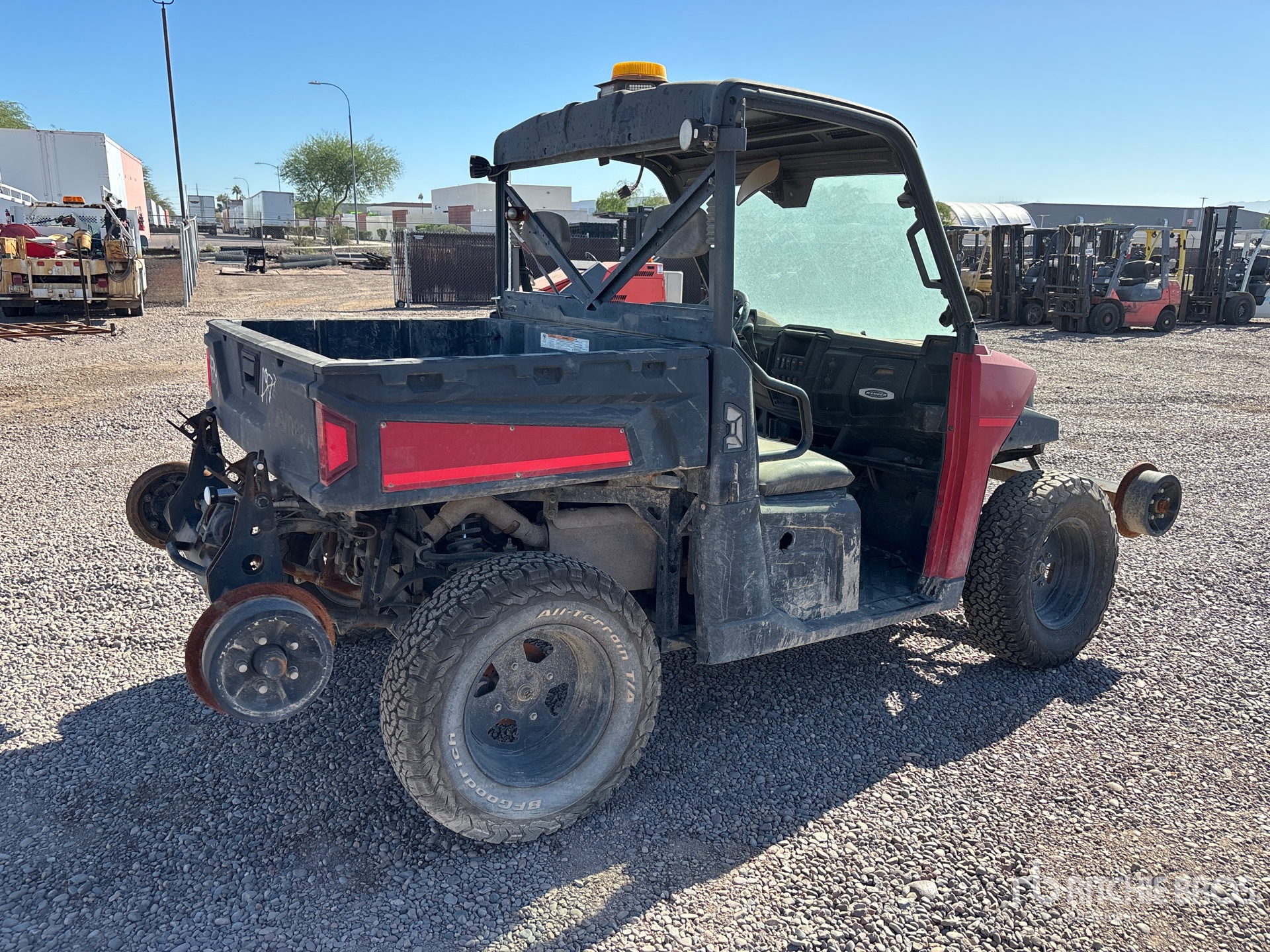 General Appearance with Image, coin arrière droit