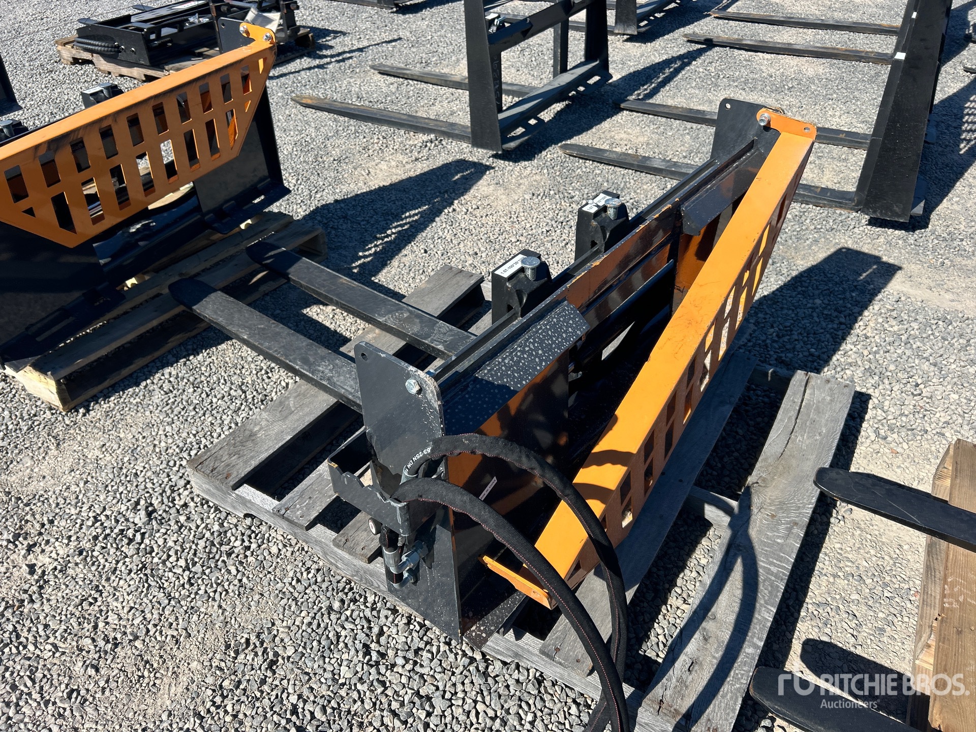 Aspect général with Image, coin arrière gauche