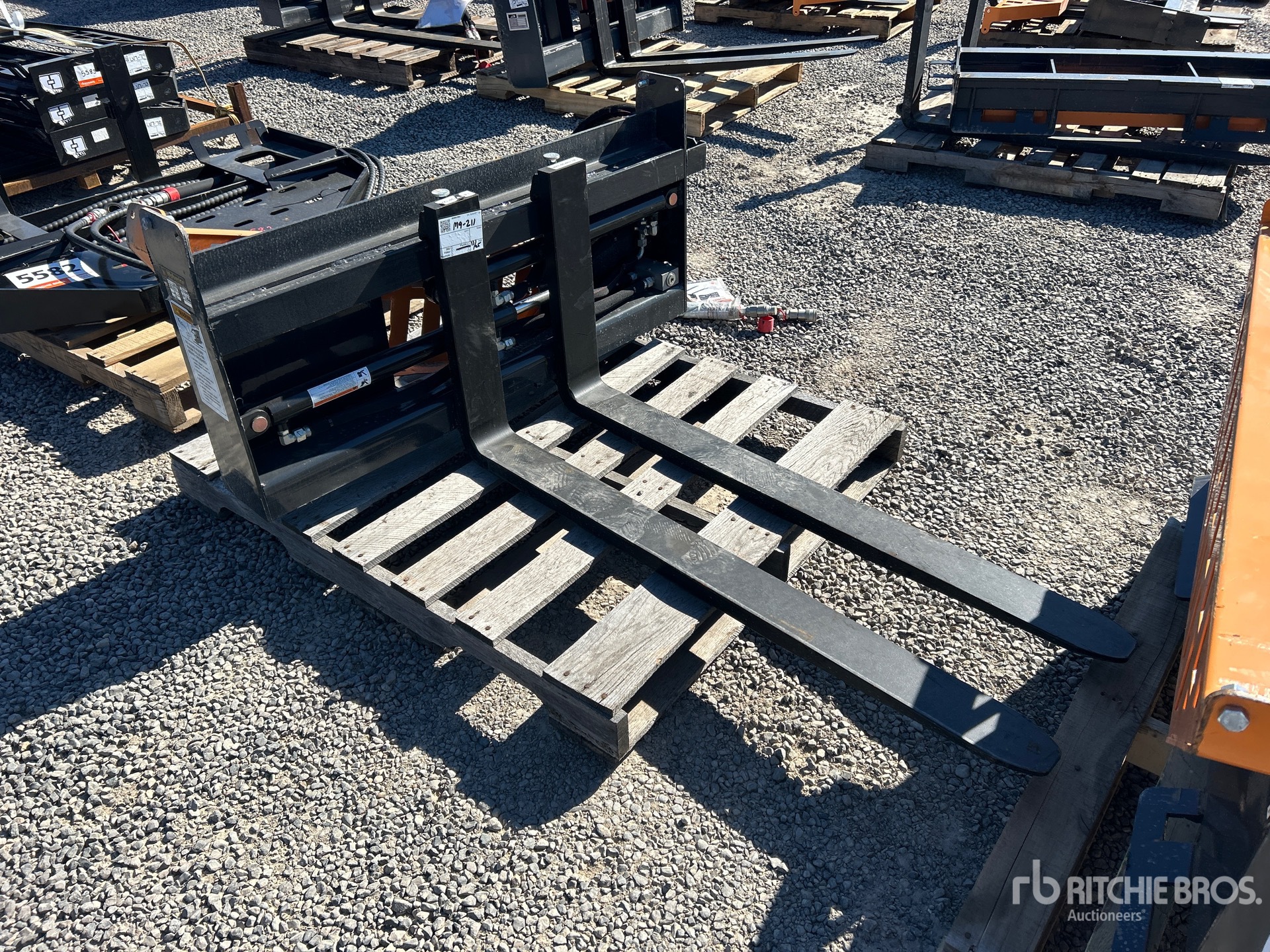 Aspect général with Image, coin avant droit