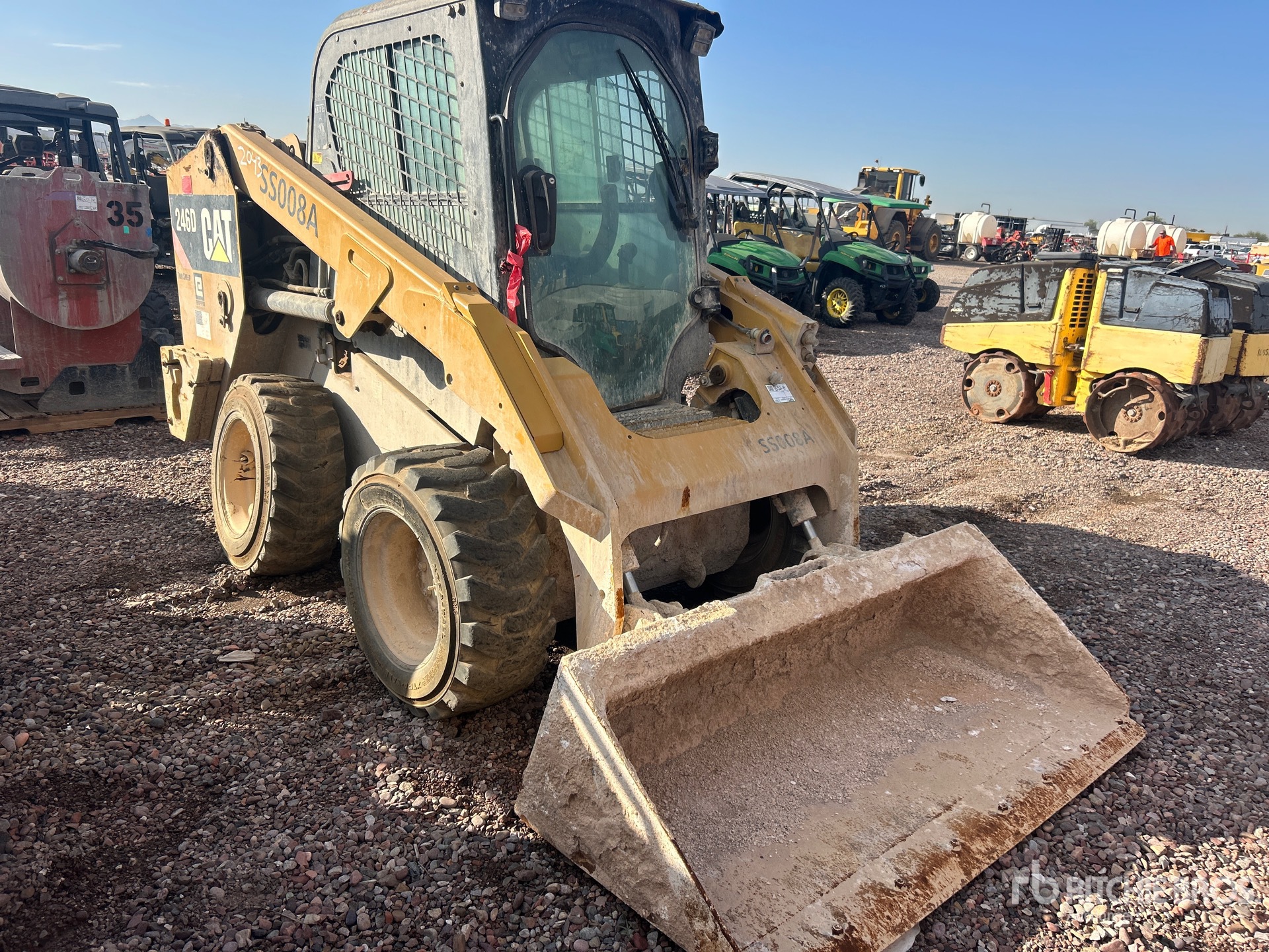 General Appearance with Picture, Right Front Corner