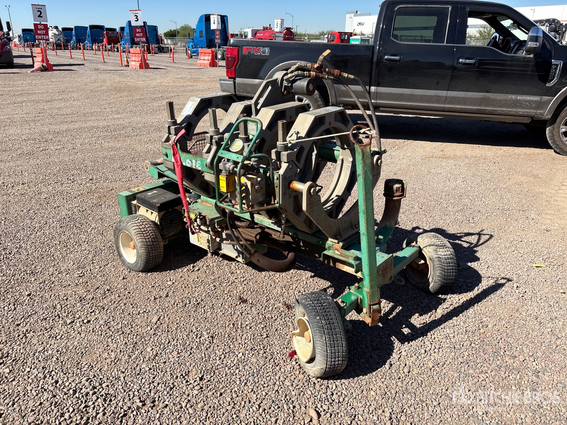 General Appearance with Picture, Right Front Corner