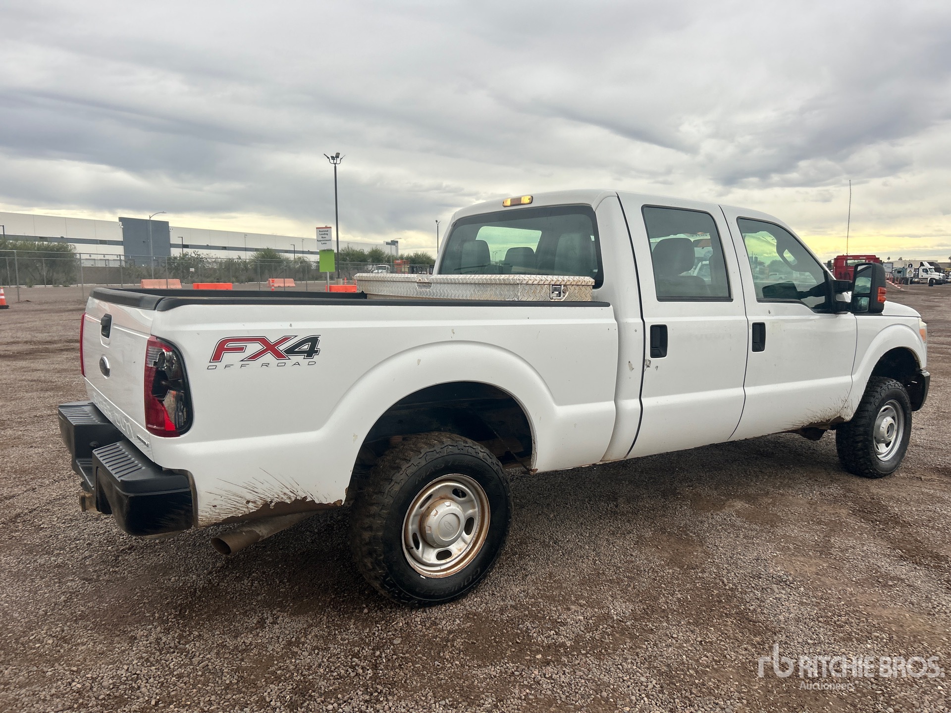 General Appearance with Image, coin arrière droit