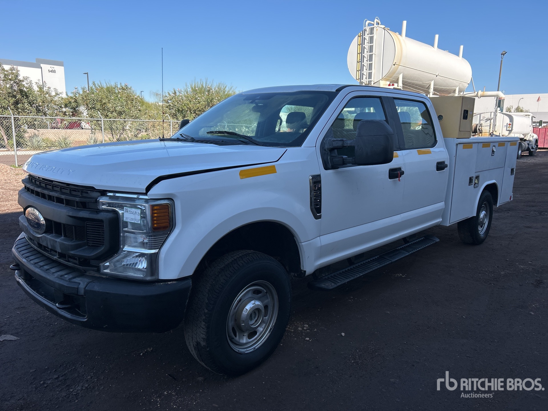 General Appearance with Picture, Left Front Corner