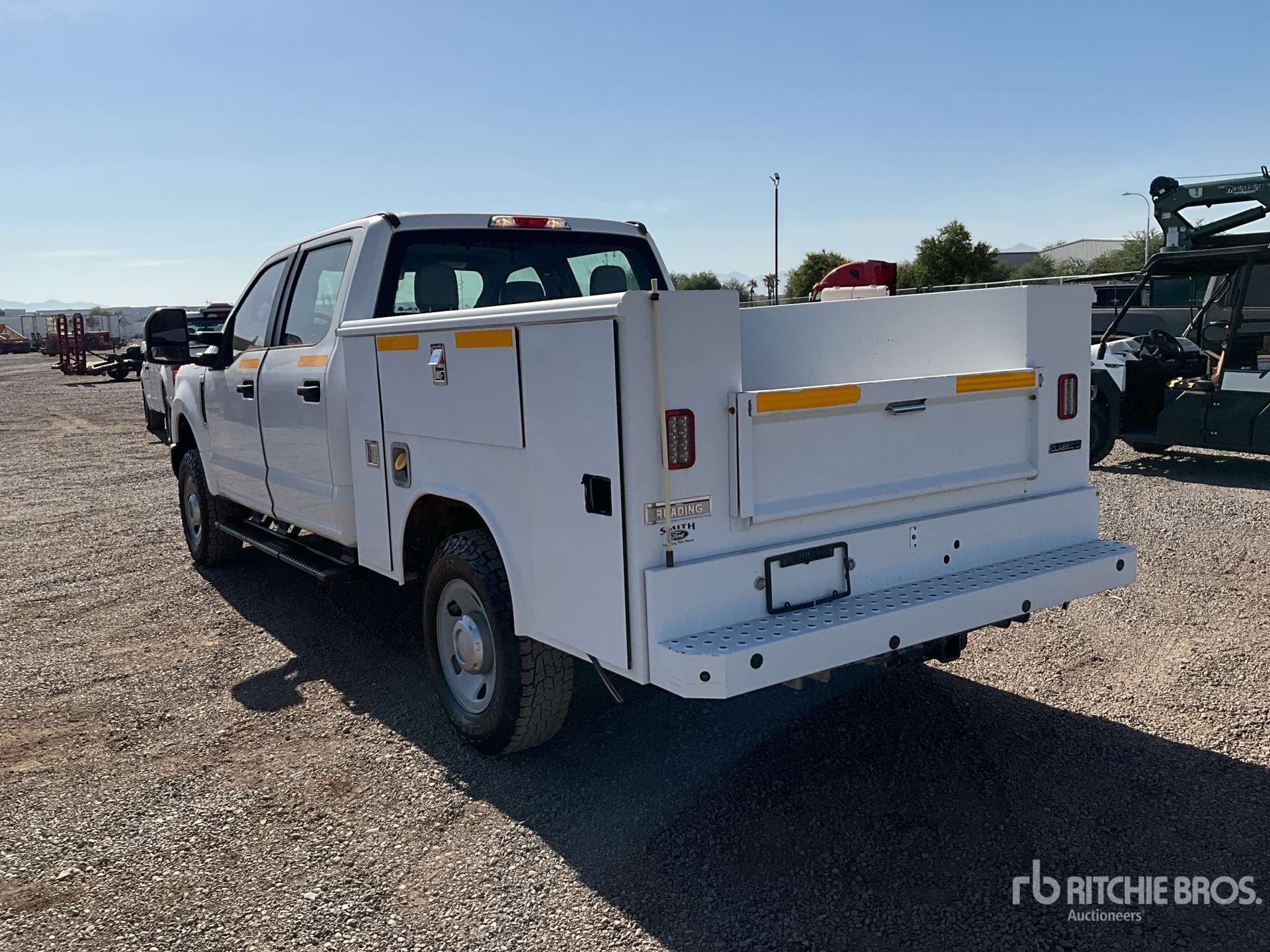 Aspect général with Image, coin arrière gauche