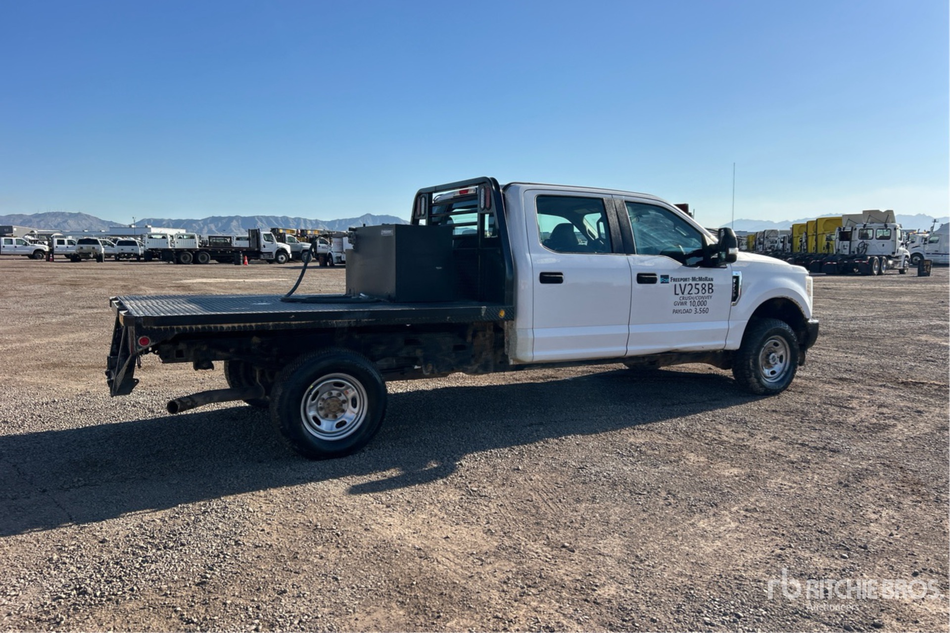 General Appearance with Bild, Ecke hinten rechts