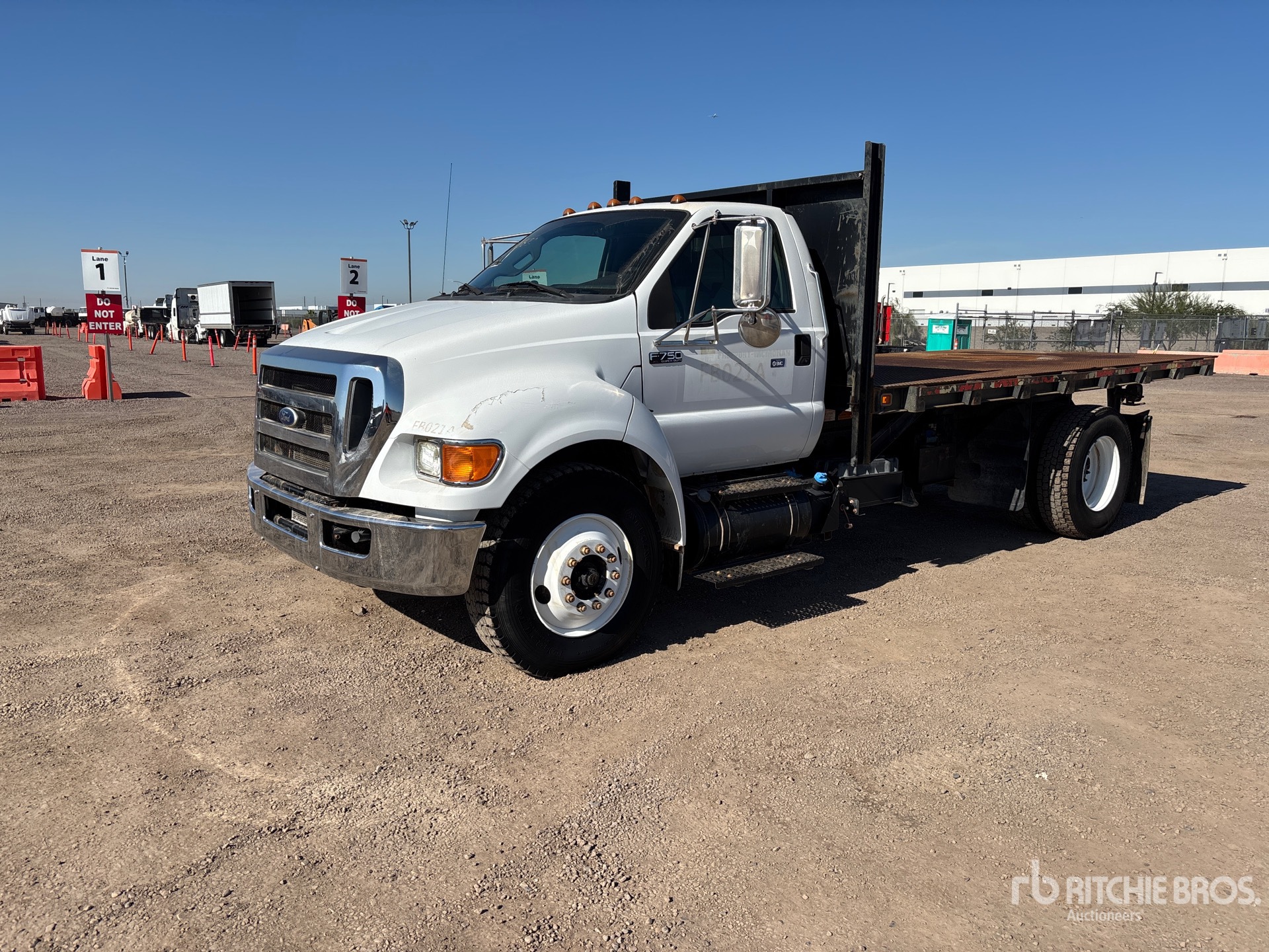 General Appearance with Picture, Left Front Corner