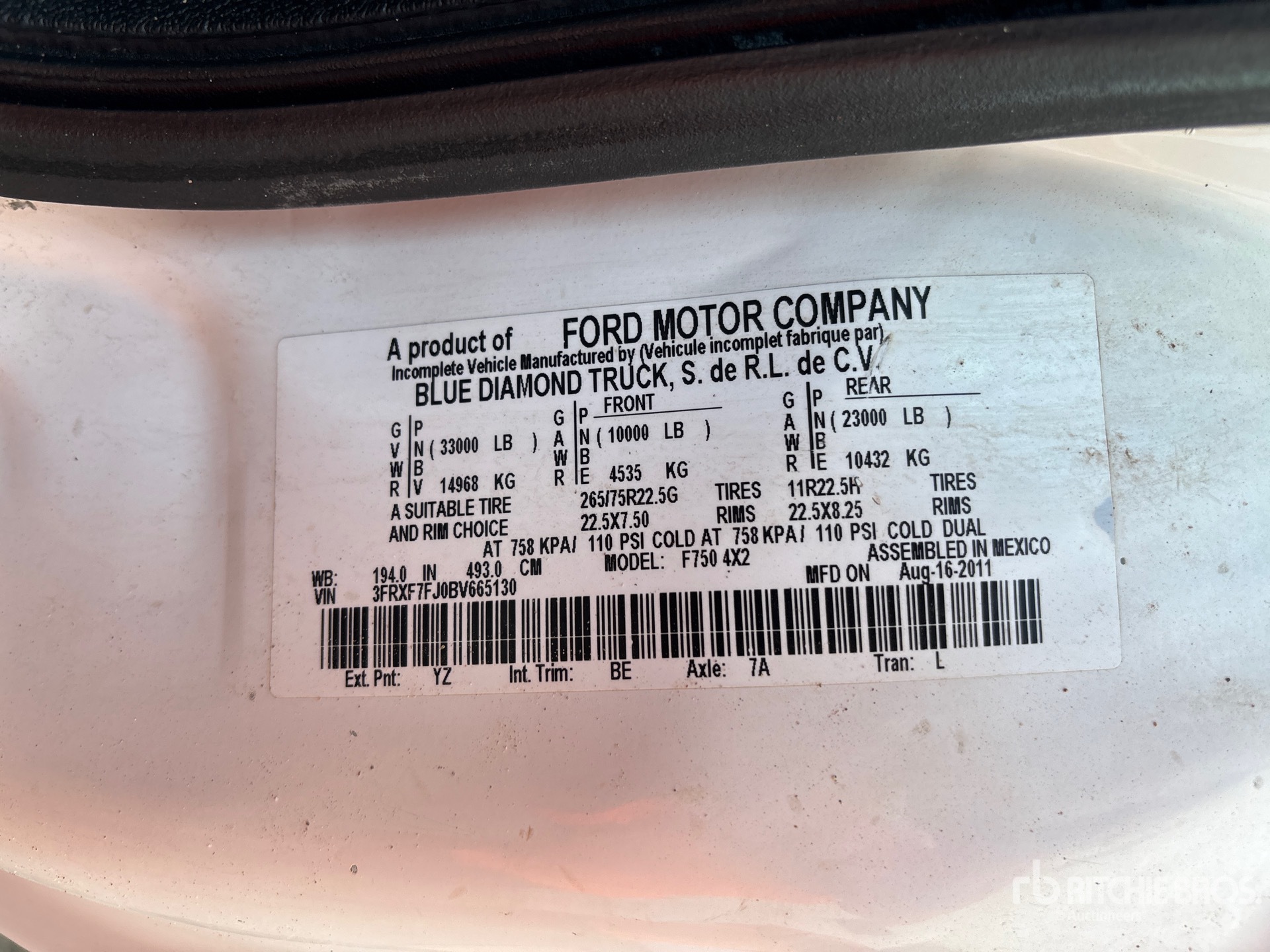 General Appearance with Serial Number / VIN