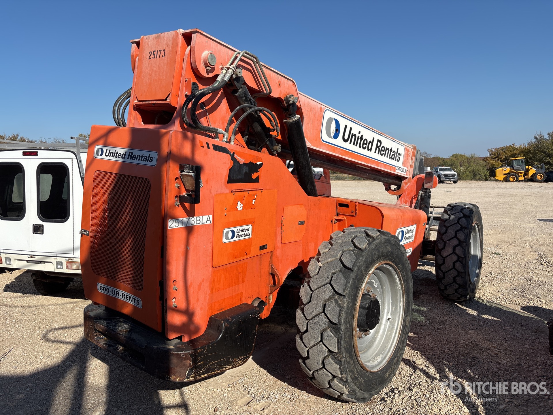 General Appearance with Imagen: esquina trasera derecha