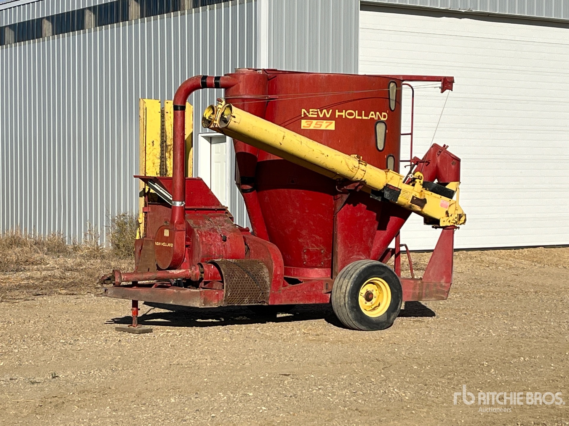 General Appearance with Foto, angolo anteriore sinistro