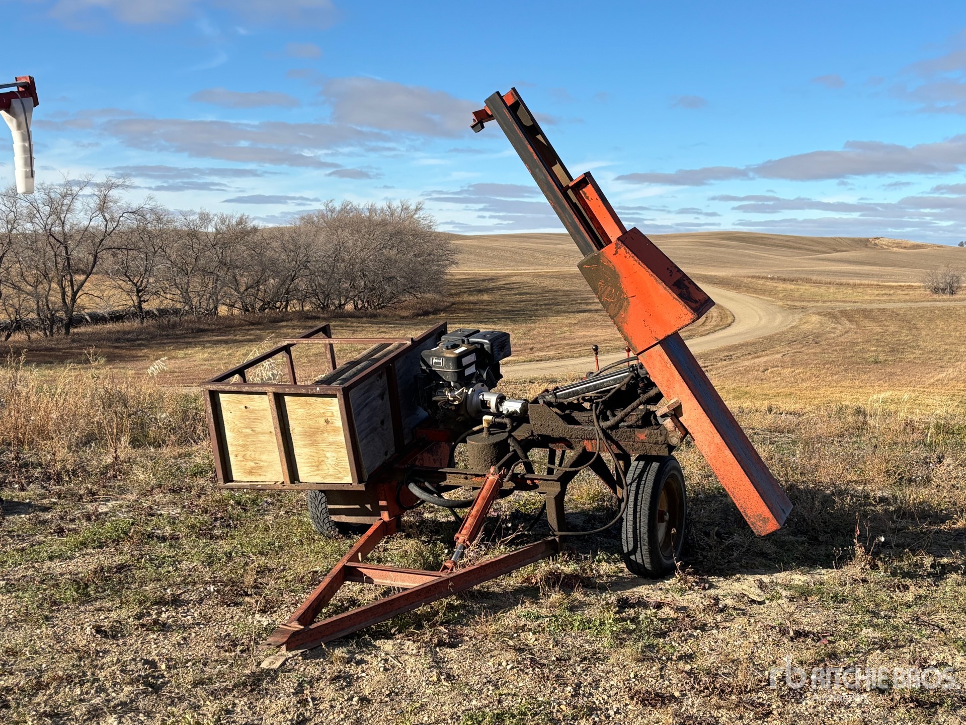 General Appearance with Foto, angolo anteriore sinistro