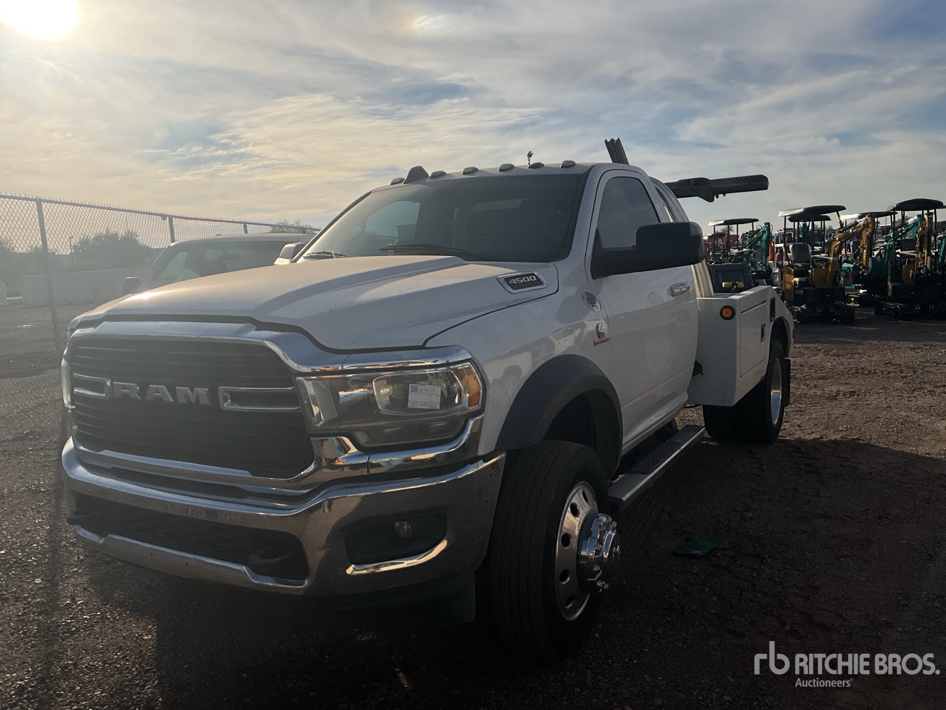 General Appearance with Picture, Left Front Corner