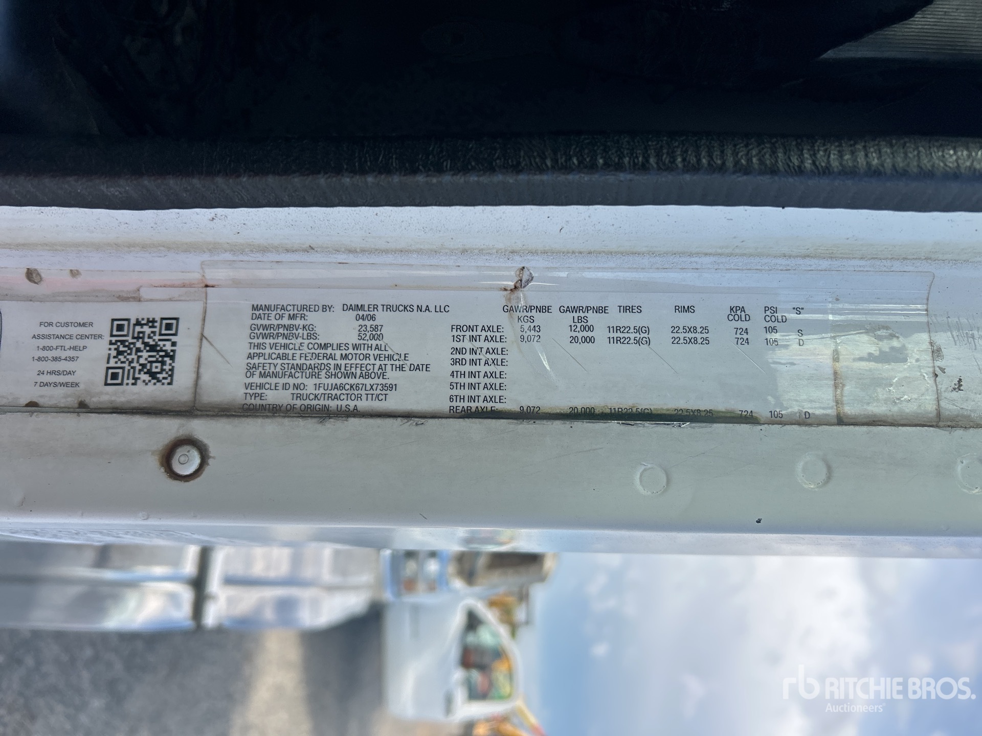 General Appearance with Numer seryjny/numer identyfikacyjny pojazdu