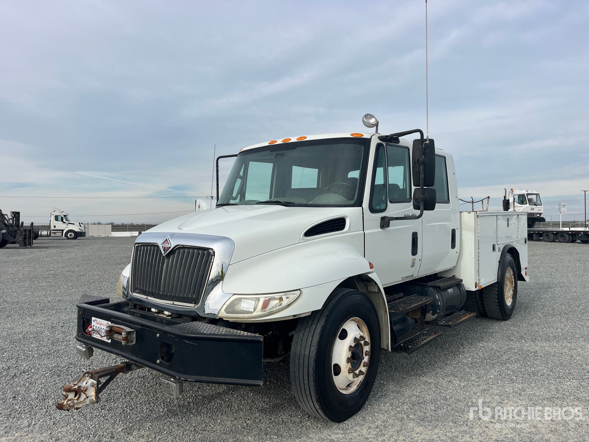 General Appearance with Featured Photo