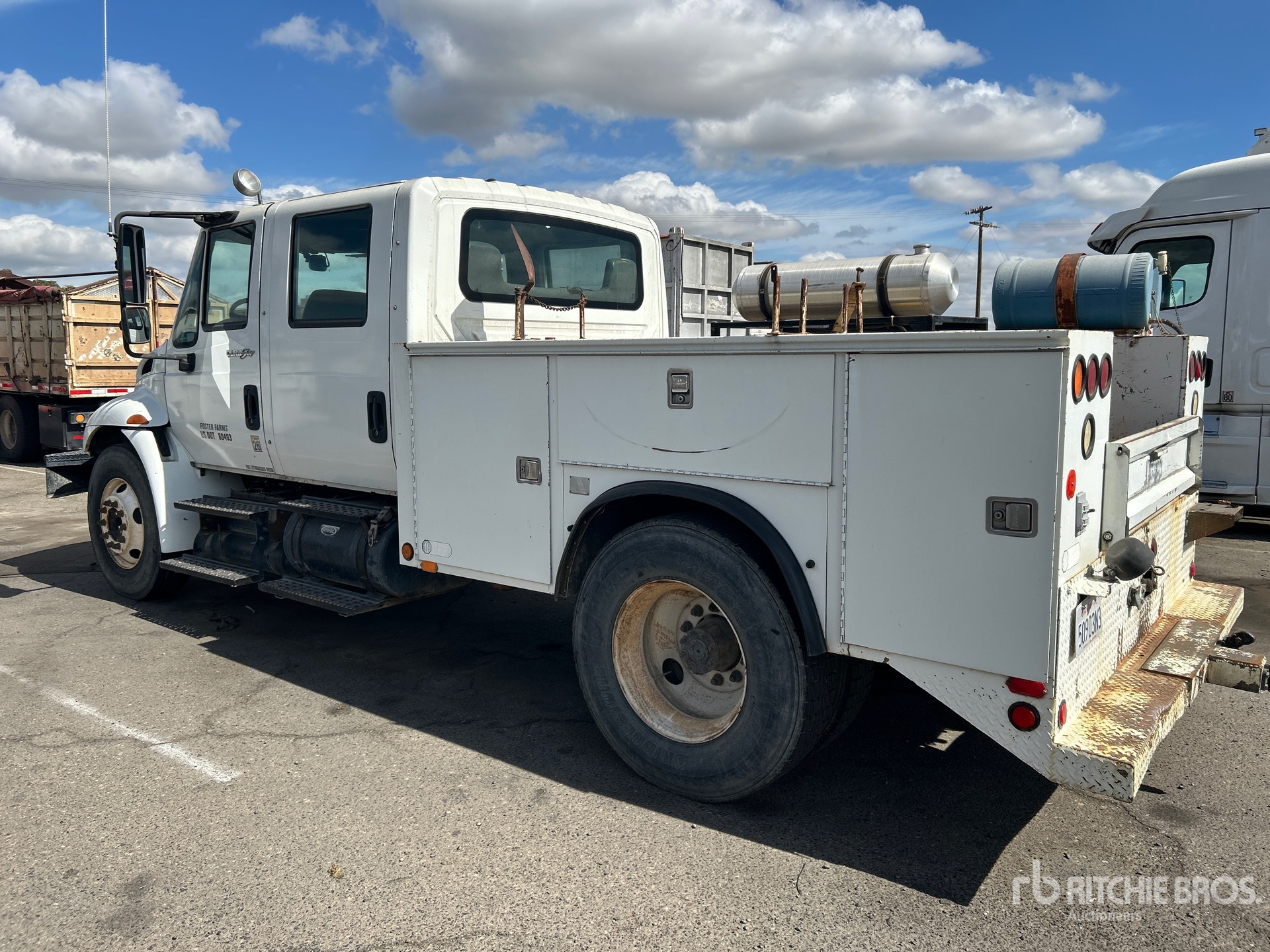 General Appearance with Imagen: esquina trasera izquierda