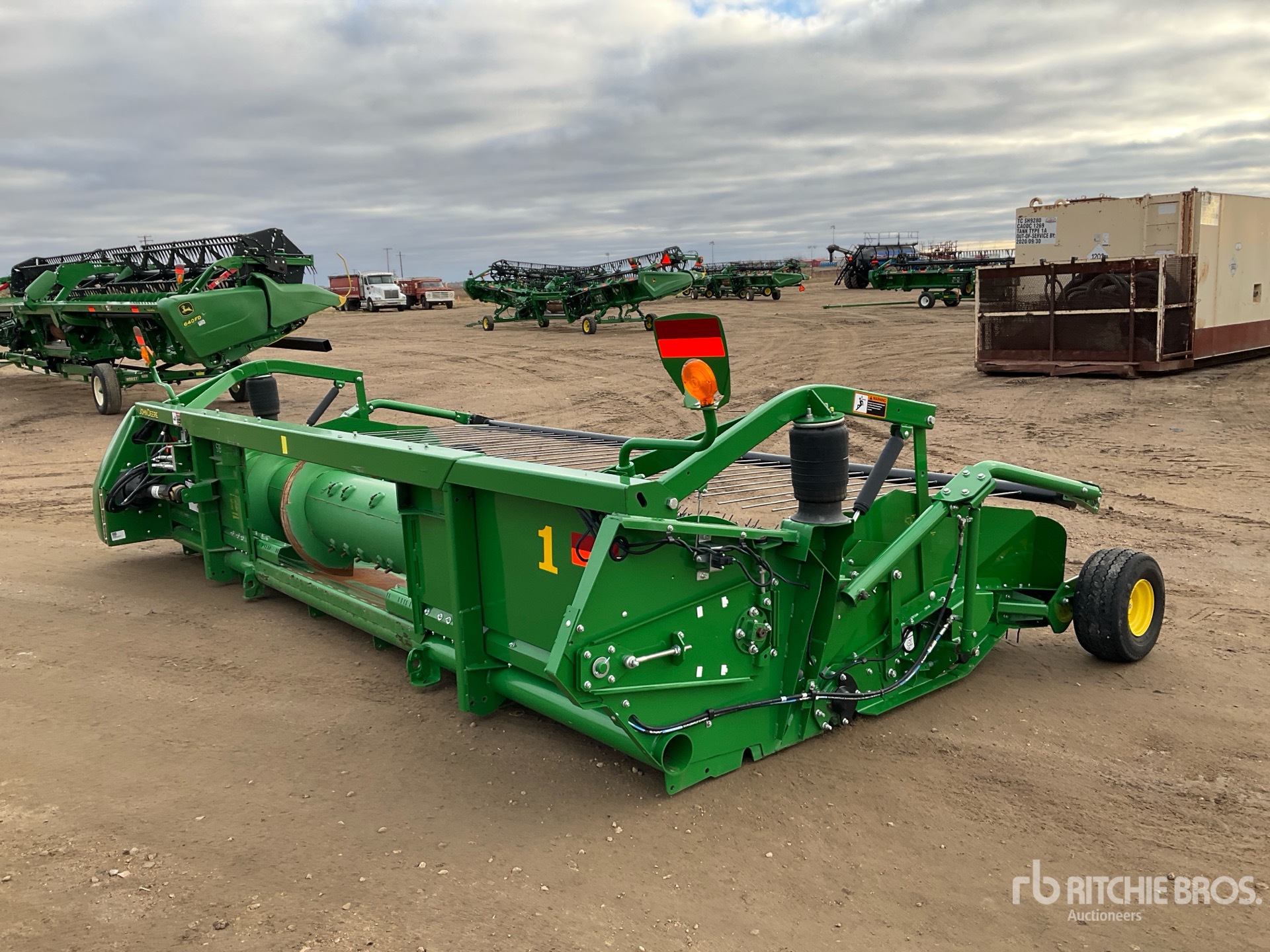 General Appearance with Picture, Right Rear Corner