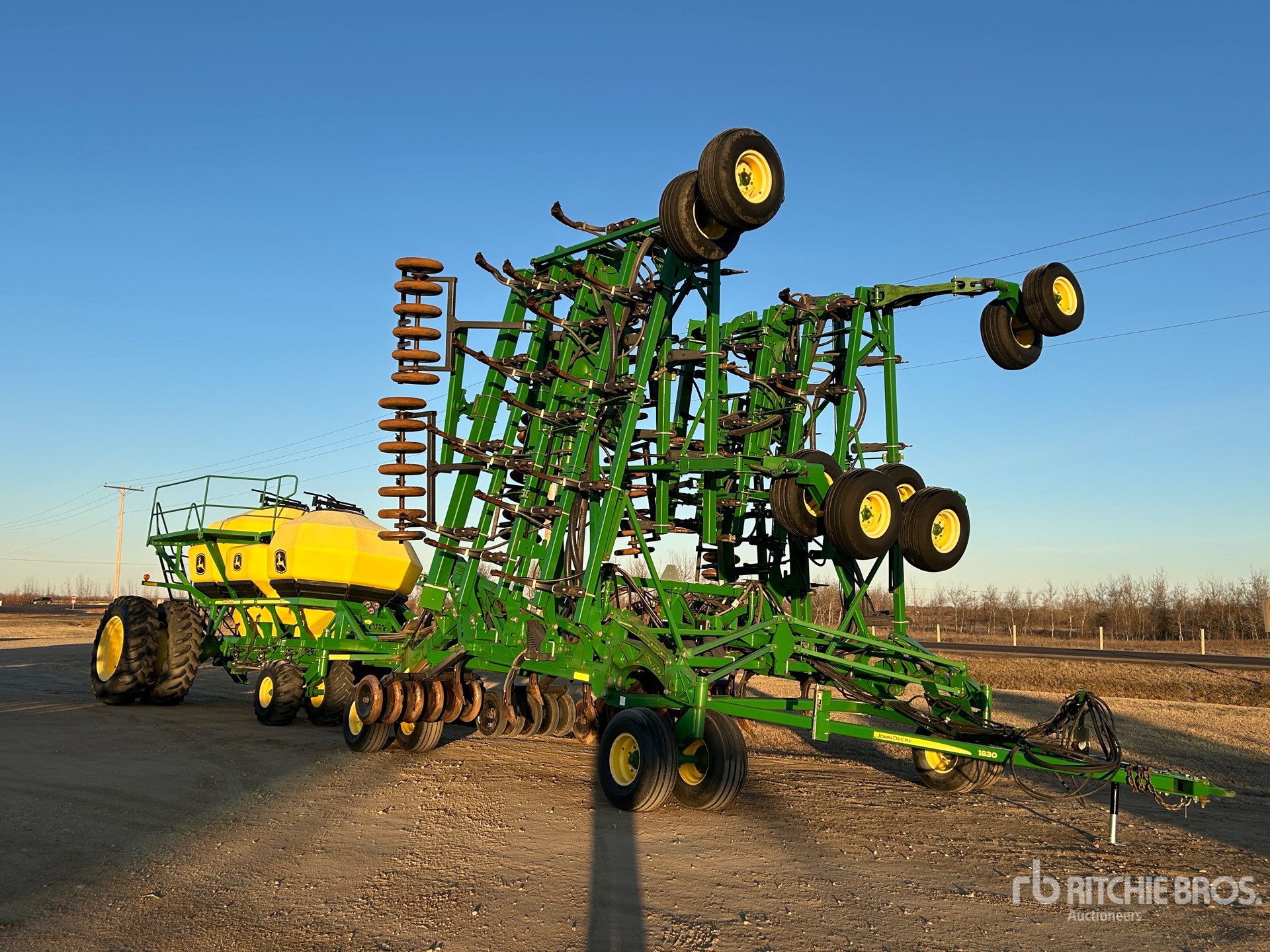 General Appearance with Picture, Left Front Corner