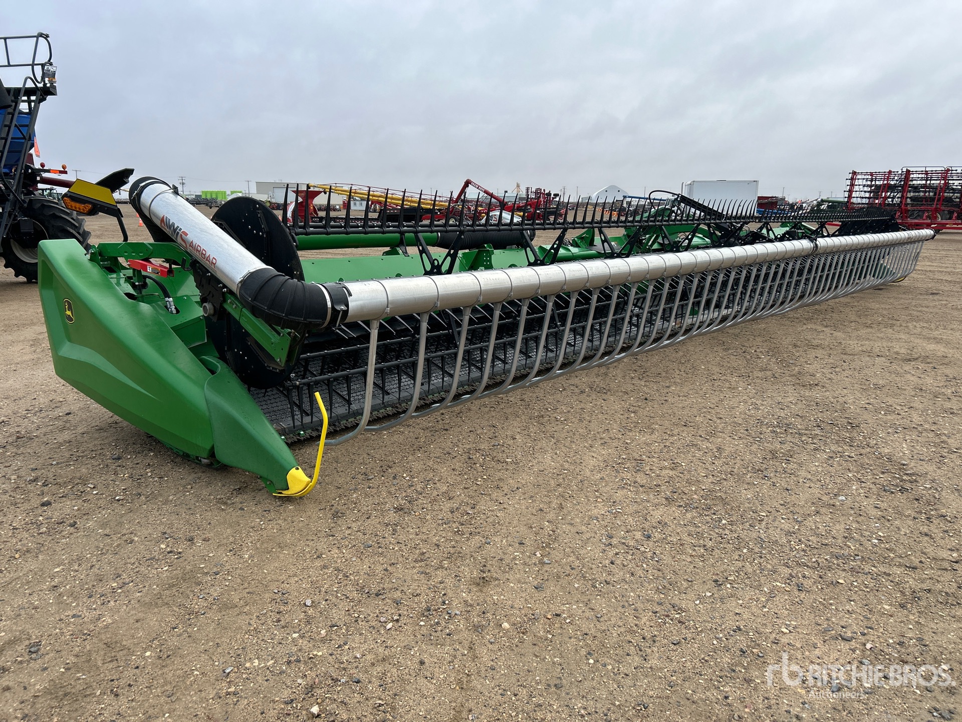 General Appearance with Foto, angolo anteriore destro