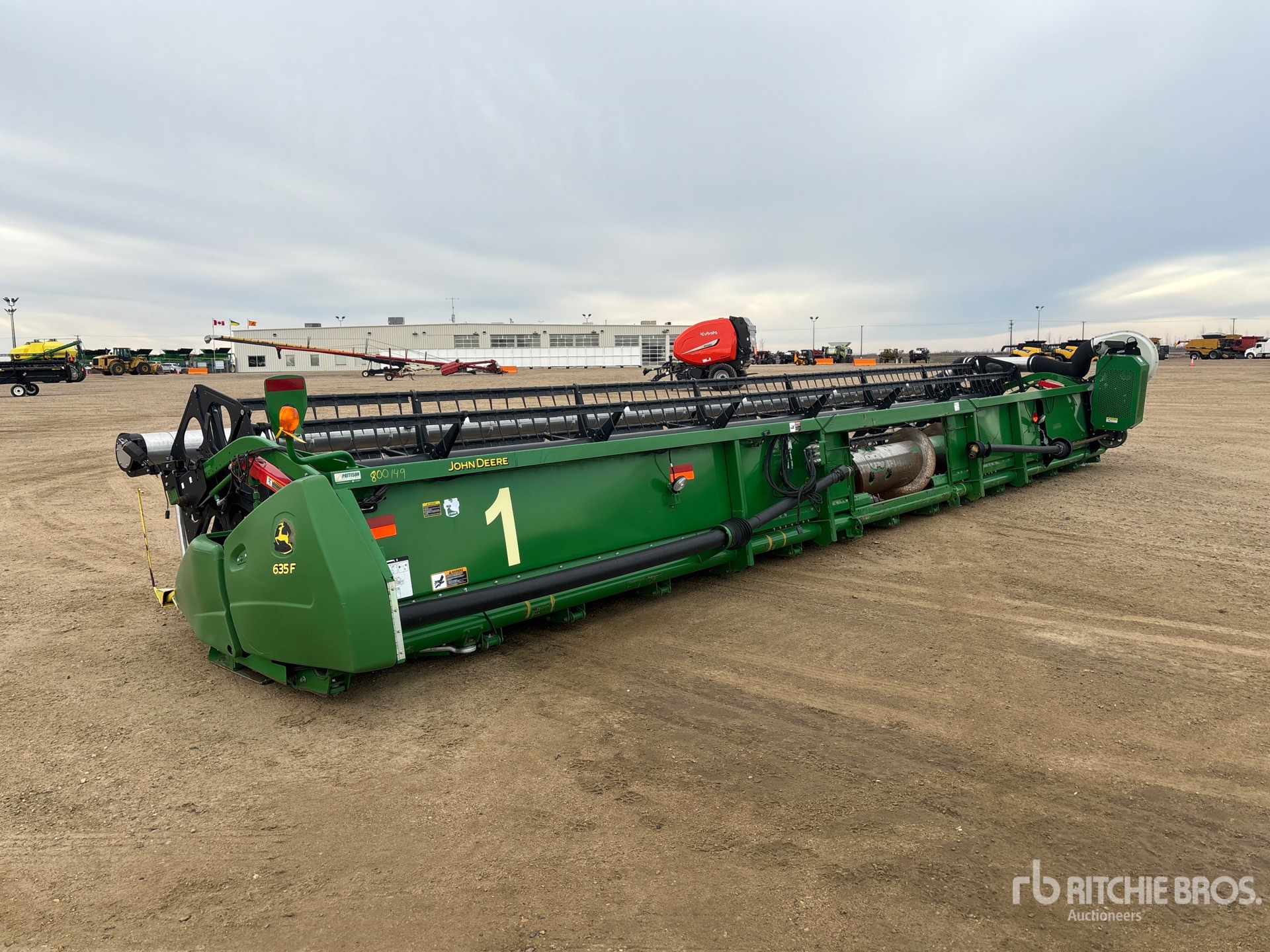 General Appearance with Foto, angolo posteriore sinistro