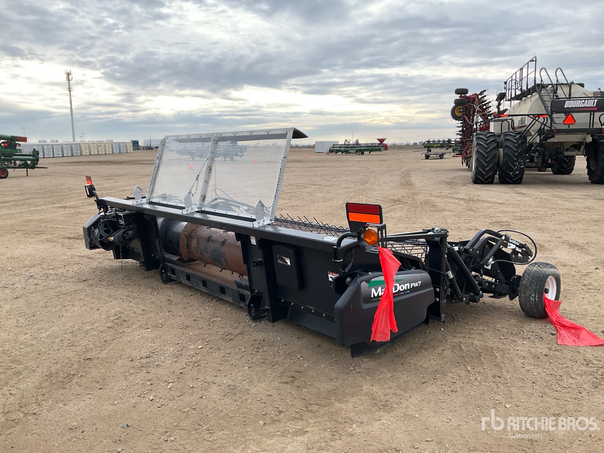 Aspect général with Image, coin arrière droit