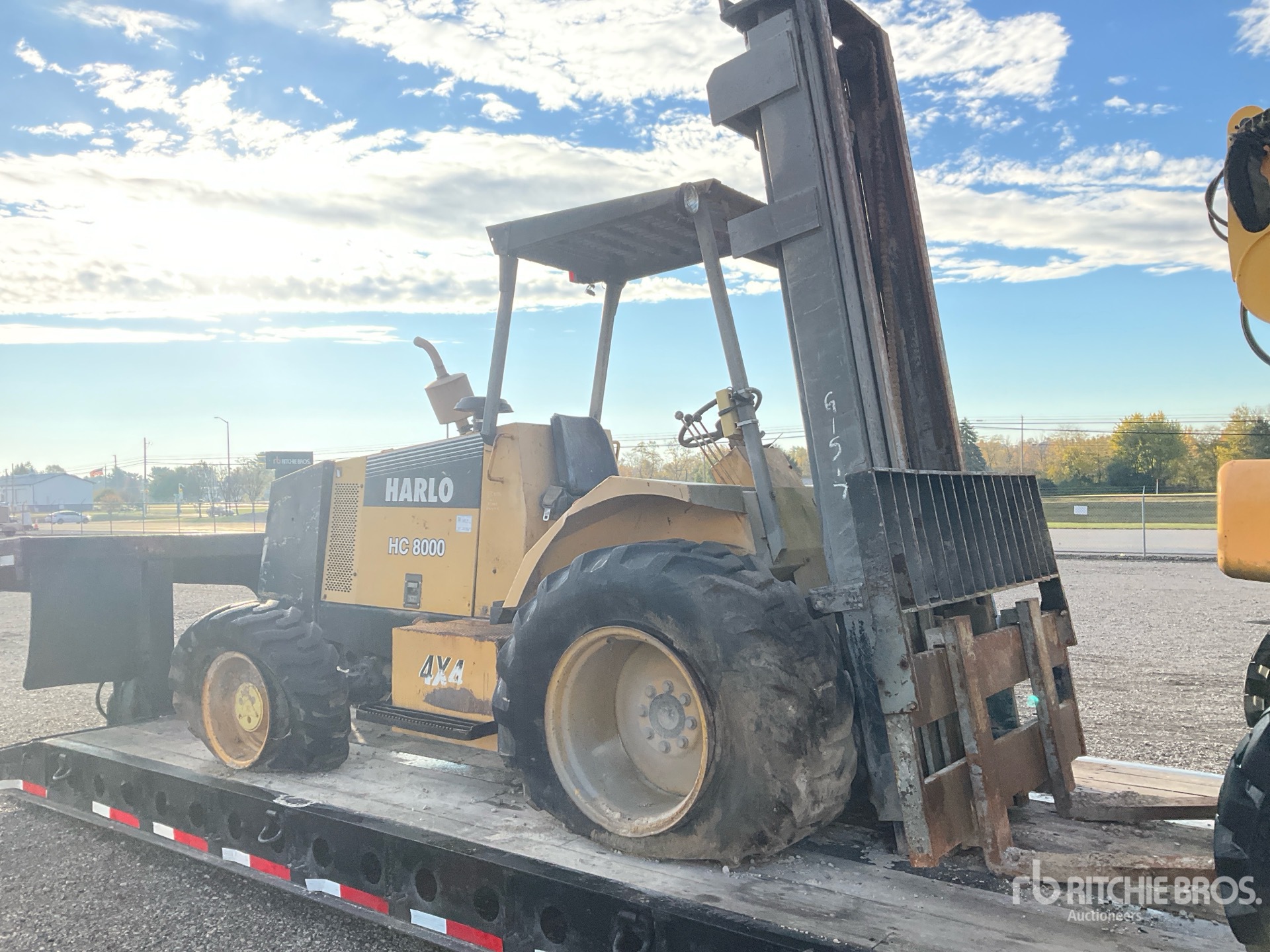 General Appearance with Featured Photo