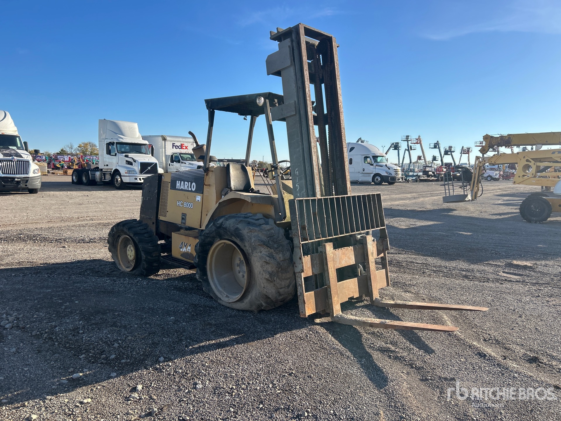 General Appearance with Bild, Ecke vorne rechts