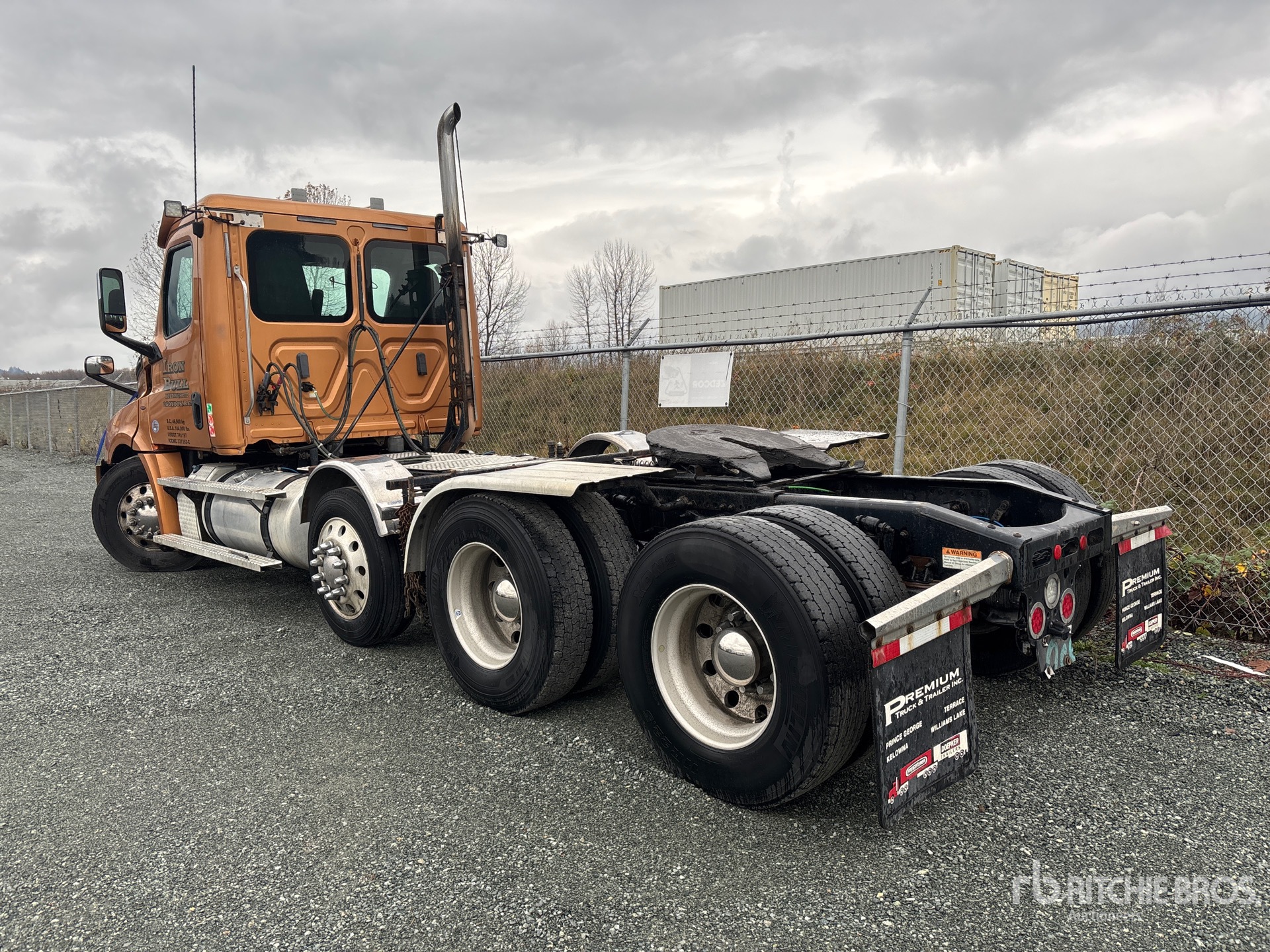 General Appearance with Imagen: esquina trasera izquierda