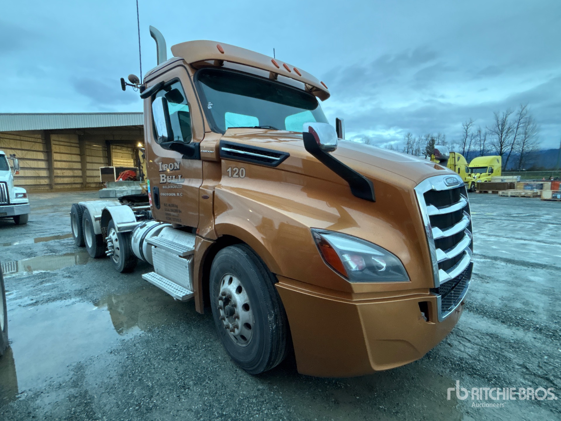 General Appearance with Imagen: esquina delantera derecha