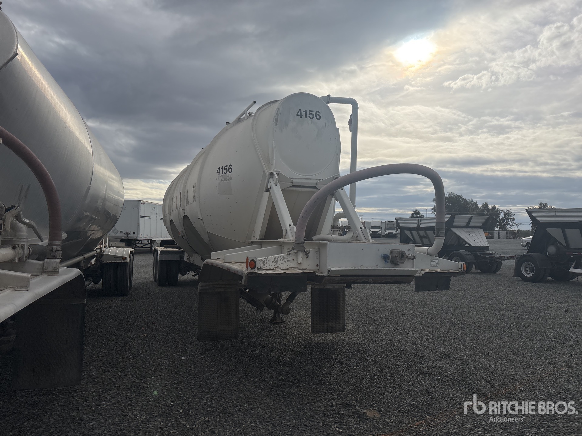 General Appearance with Imagen: esquina delantera derecha