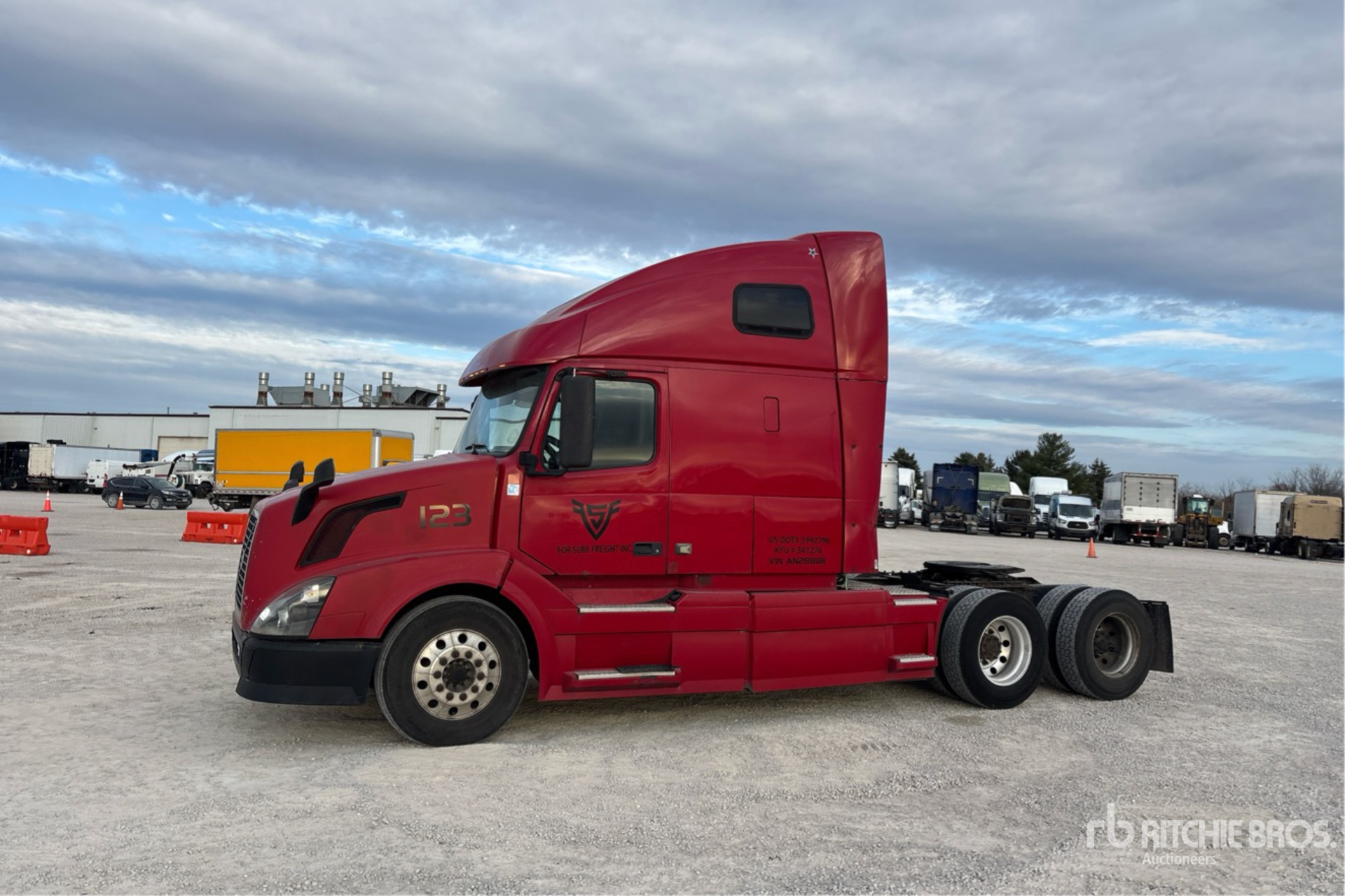 General Appearance with Picture, Left Front Corner