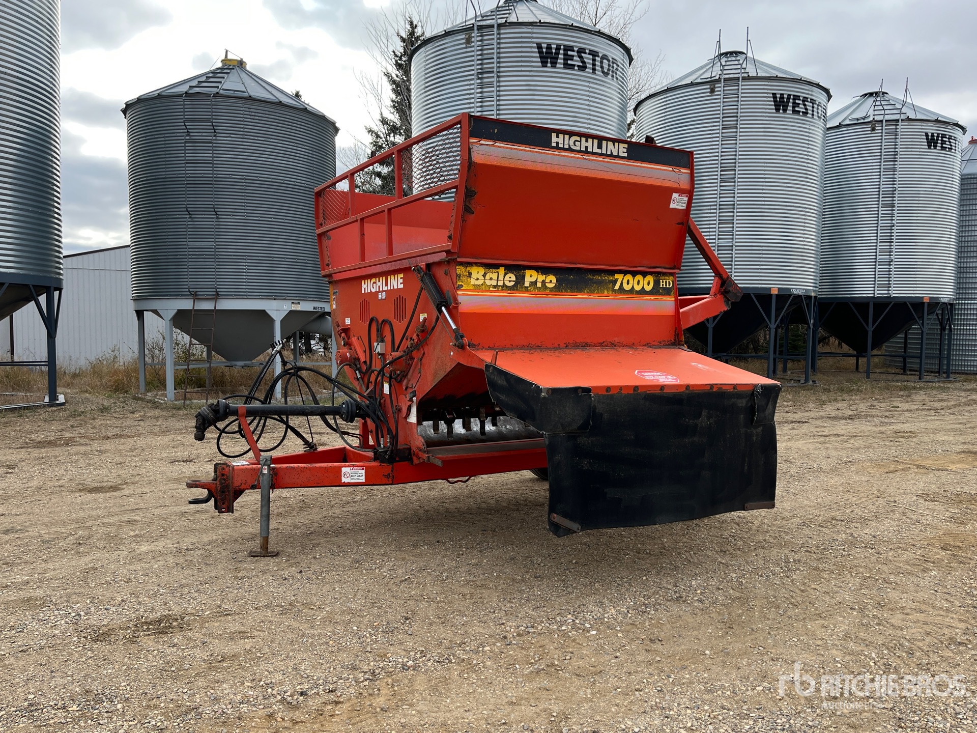 General Appearance with Foto, angolo anteriore sinistro