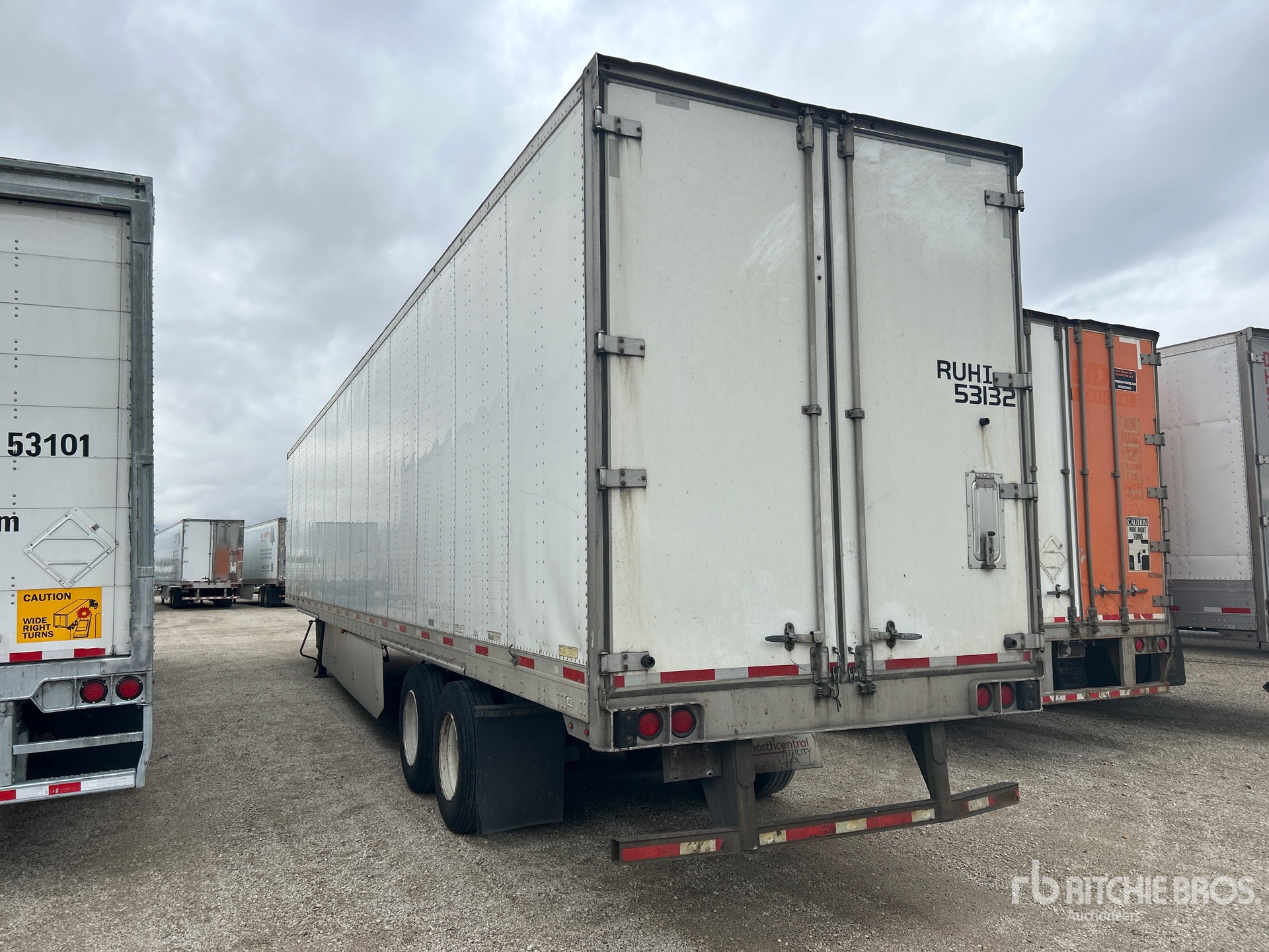 General Appearance with Bild, Ecke hinten links