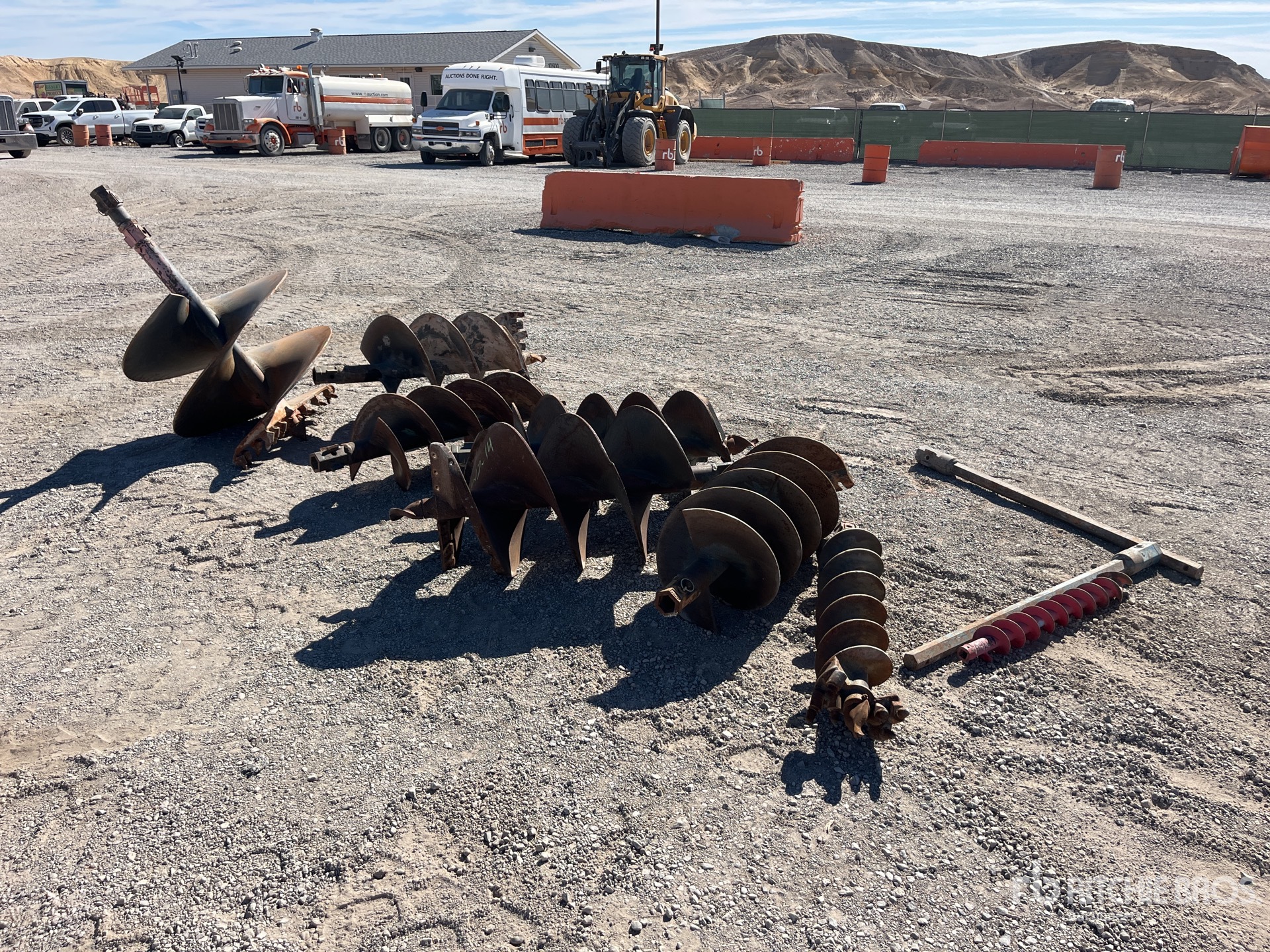 General Appearance with Image, coin avant droit