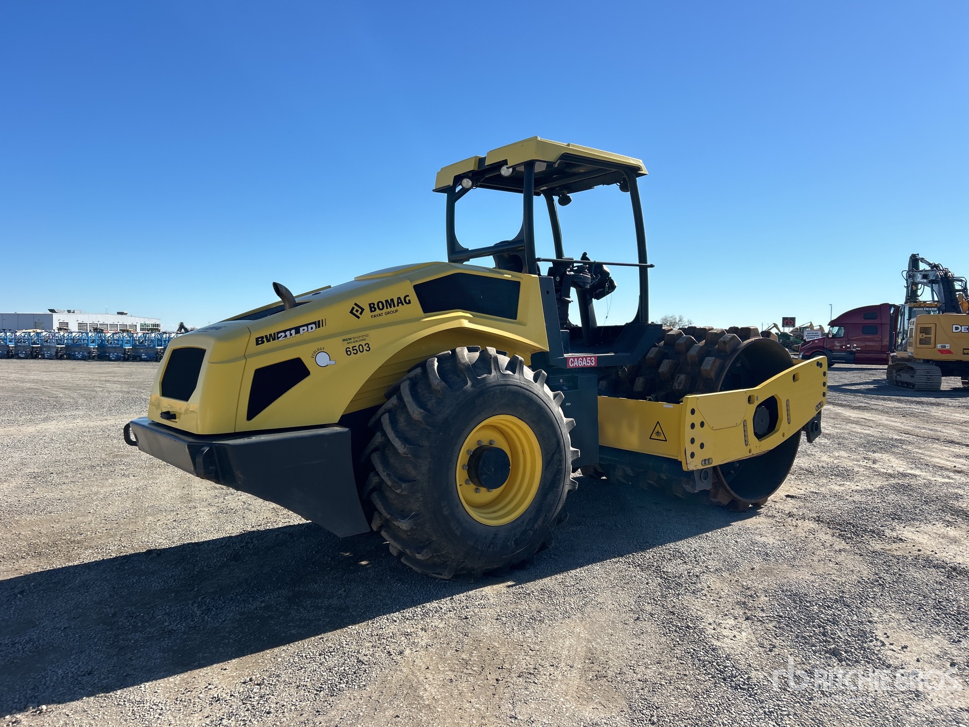 General Appearance with Zdjęcie, prawy dolny róg