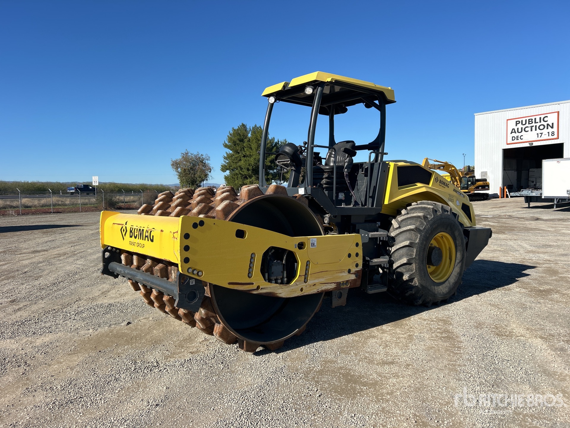 General Appearance with Featured Photo