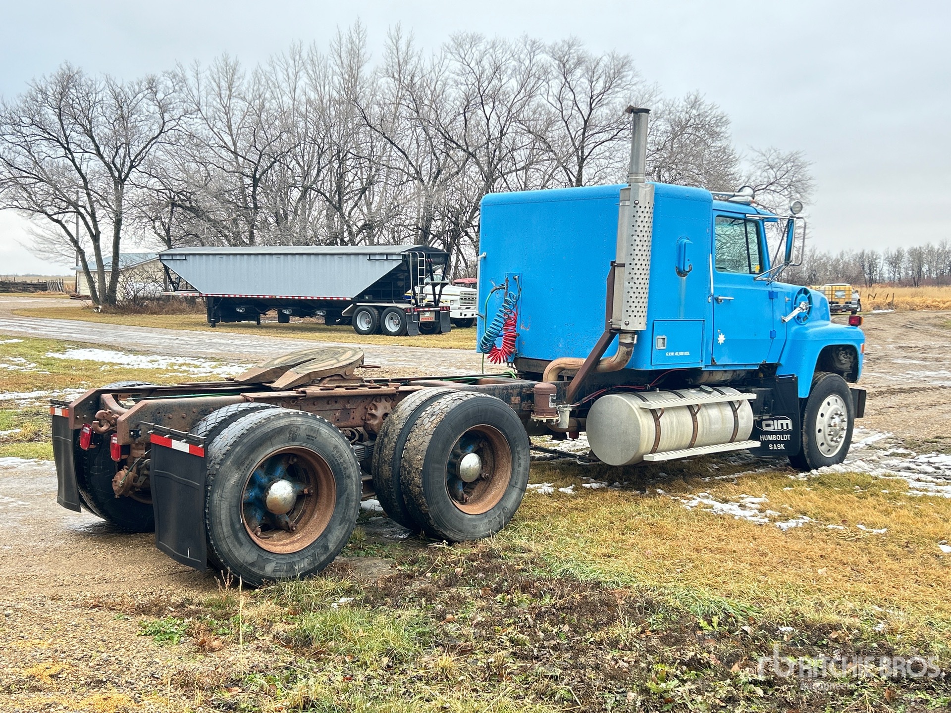 General Appearance with Bild, Ecke hinten rechts